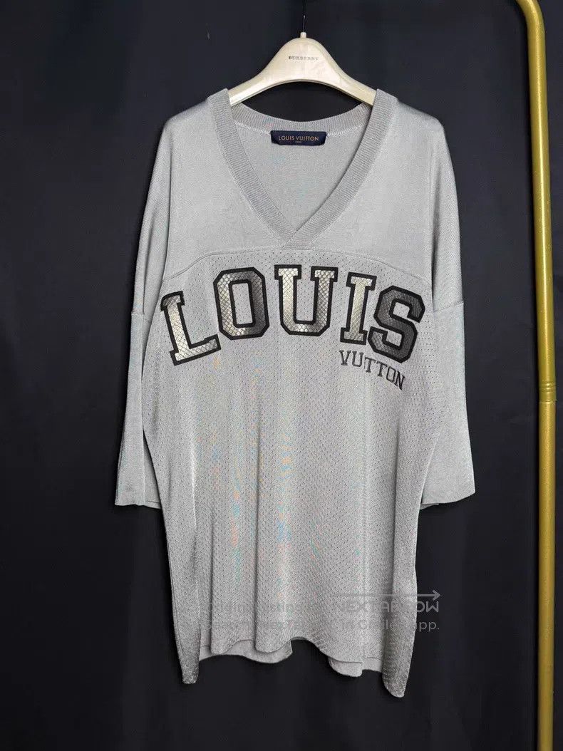 Louis Vuitton Louis Vuitton Snake logo ice hockey short sleeves Size US L / EU 52-54 / 3 - 1 Thumbnail