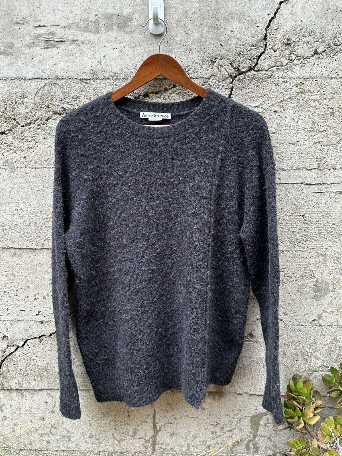 Acne Studios RARE GRAIL Acne Studios peele asymmetrical line sweater Size US M / EU 48-50 / 2 - 4 Thumbnail