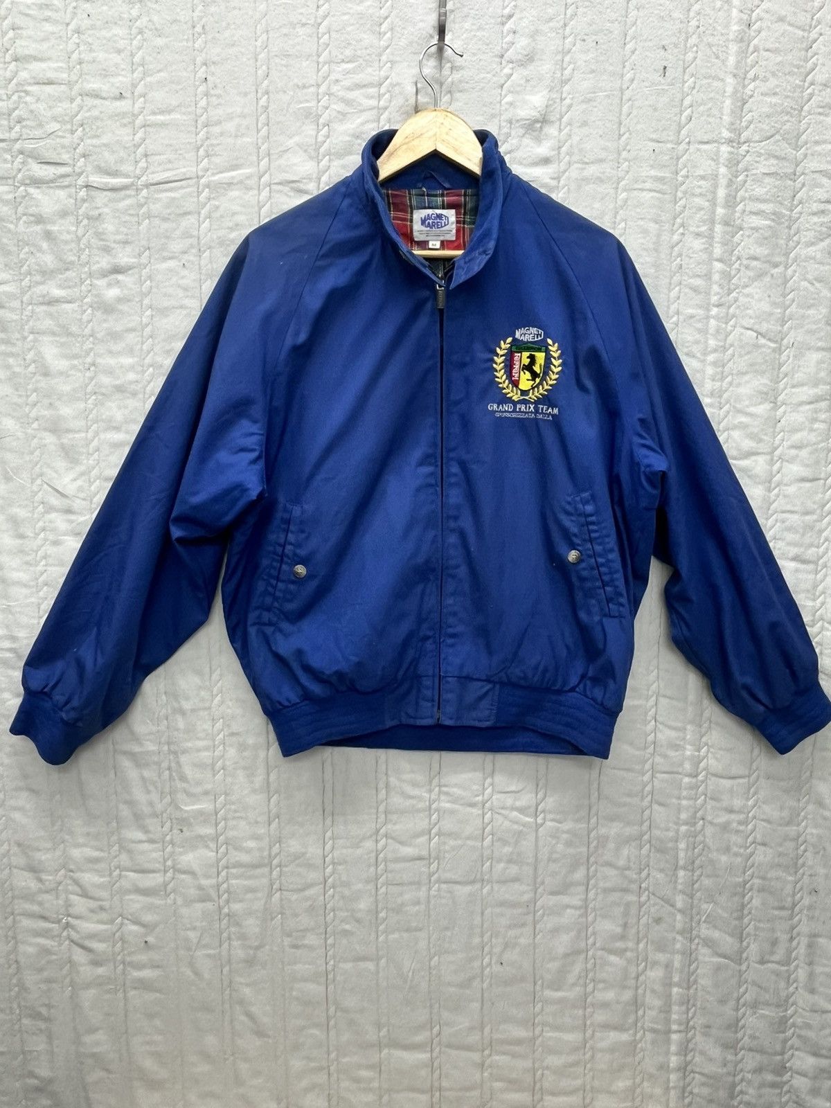 Ferrari MAGNETTI MARELLI FERARRI GRAND PRIX TEAM BOMBER JACKET Size US M / EU 48-50 / 2 - 1 Thumbnail