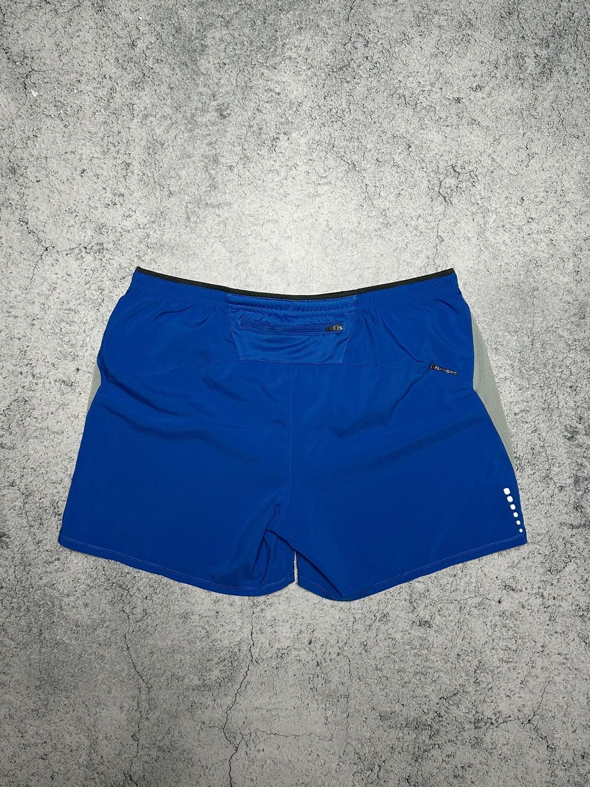 The North Face The North Face TNF Flashdry Running Shorts Size US 33 - 5 Thumbnail