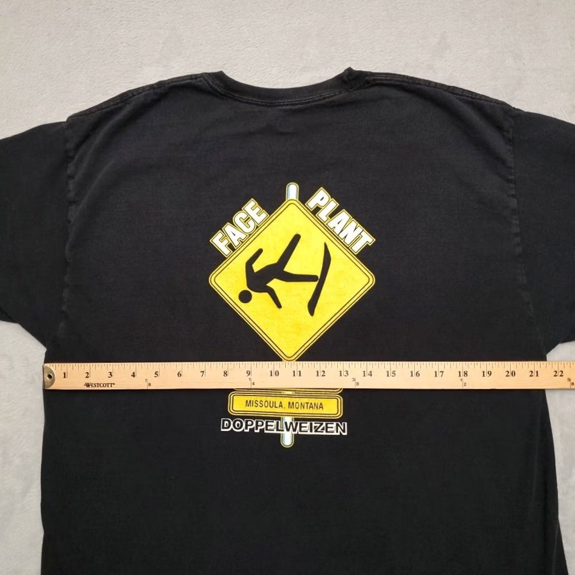 Hanes Bayern Brewing Shirt Men XL Black 100% Cotton Tee Missoula Montana Beer TEE Size US XL / EU 56 / 4 - 8 Thumbnail