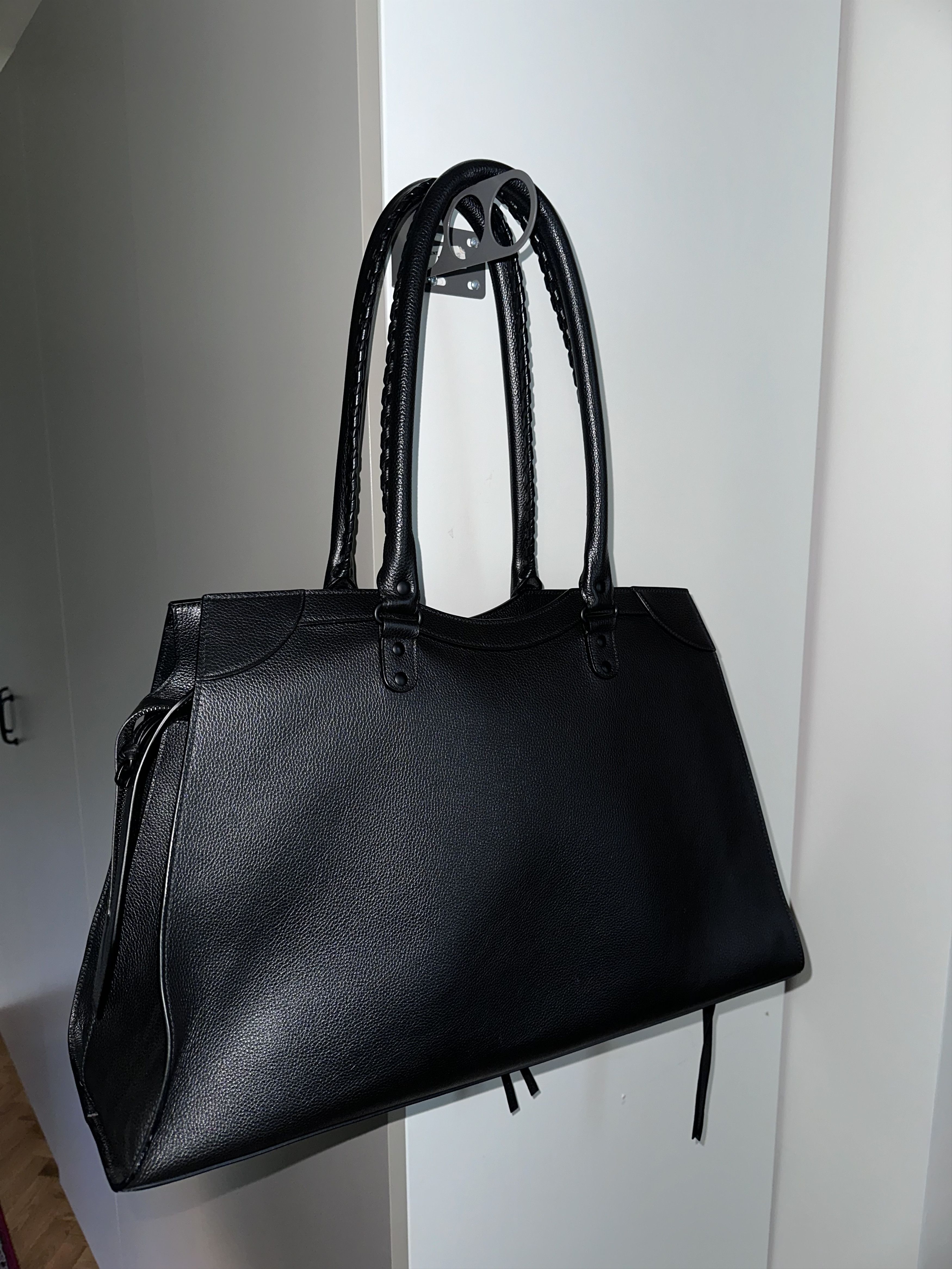 Balenciaga Balenciaga Neo Classic City Large XL Duffle Bag Size ONE SIZE - 3 Thumbnail