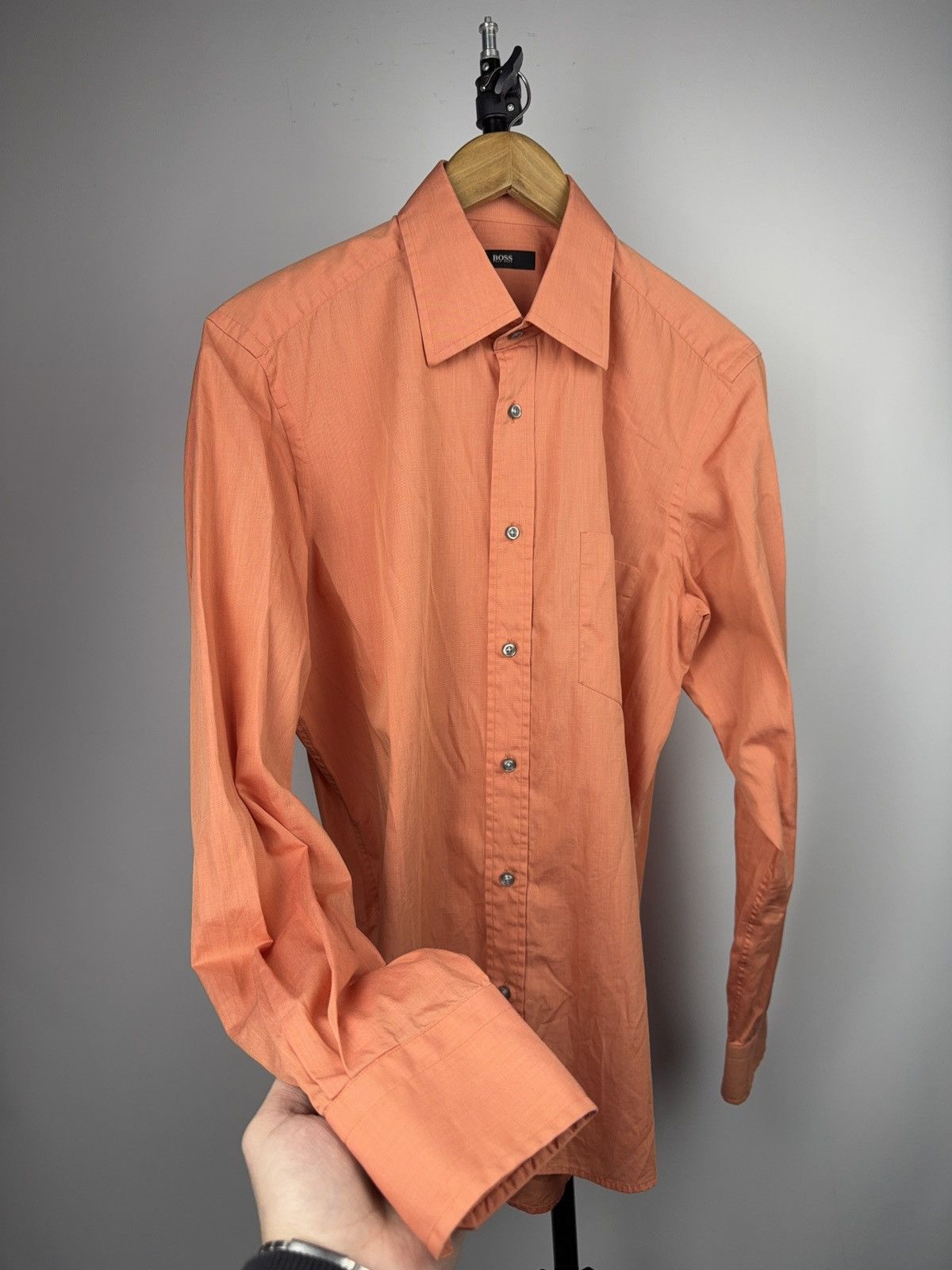 Hugo Boss Luxury Hugo Boss Orange Dress Shirt Slim Fit Italian Fabric Size US L / EU 52-54 / 3 - 7 Thumbnail