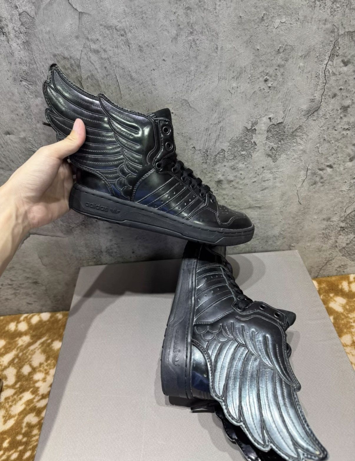 Adidas Adidas x Jeremy Scott Wings 2.0 K37 Size US 8 / IT 38 - 7 Thumbnail