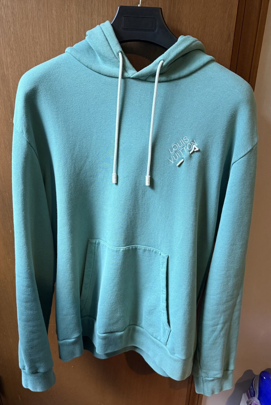 Louis Vuitton Louis Vuitton Embroidered Signature Ocean Hoodie XL 🔥 Size US XL / EU 56 / 4 - 1 Thumbnail