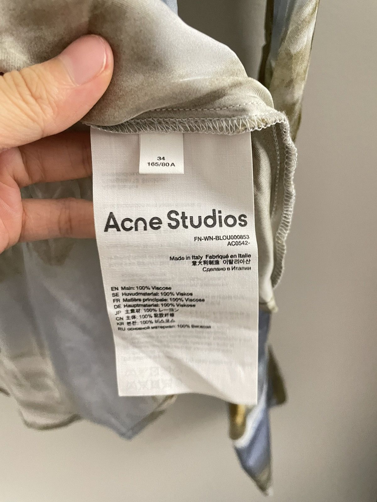 Acne Studios Blouse Acne Studios Printed Button-up Shirt in Light Blue Size XS / US 0-2 / IT 36-38 - 5 Thumbnail