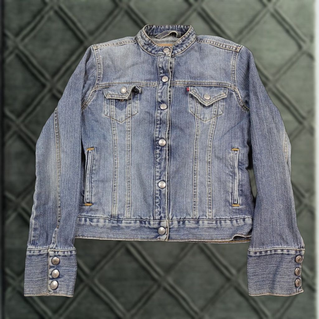 Levi's VINTAGE Levis Denim Jacket Womens Small Blue Fitted Trucker Button Front Mandarin Size S / US 4 / IT 40 - 1 Thumbnail