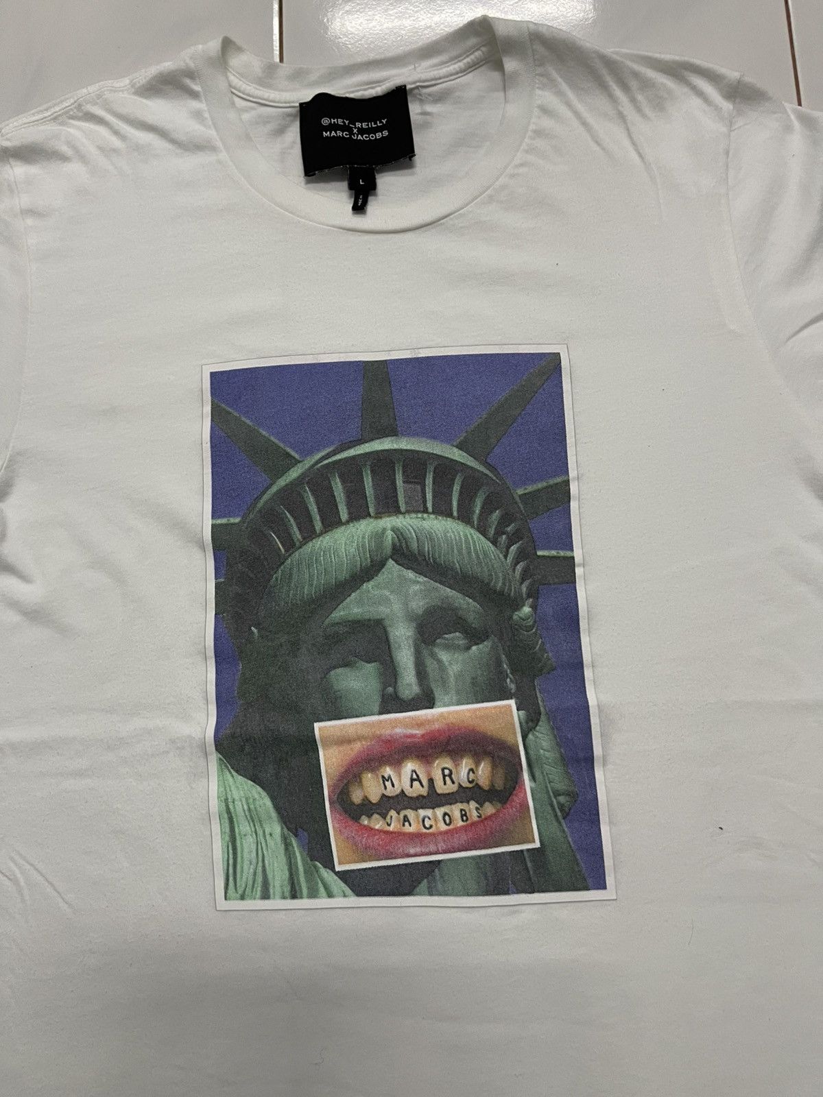 Liberty × Marc Jacobs 2000s MARC JACOBS X HEY-REILLY ART LIBERTY TSHIRT RARE Size US L / EU 52-54 / 3 - 5 Thumbnail