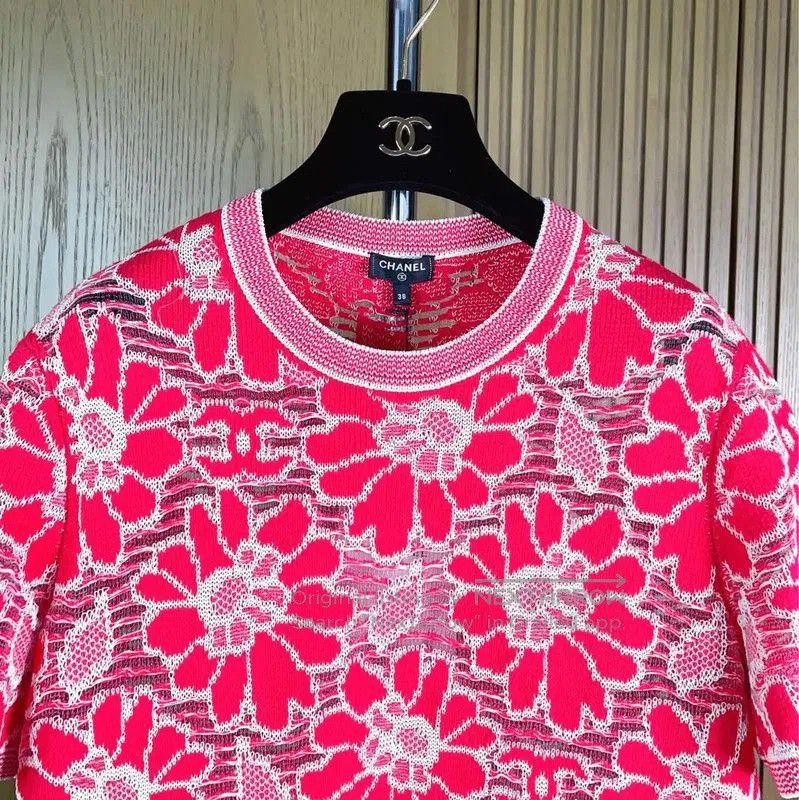 Chanel Chanel Red Wool Blend Short Sleeve T-Shirt . Size S / US 4 / IT 40 - 2 Thumbnail