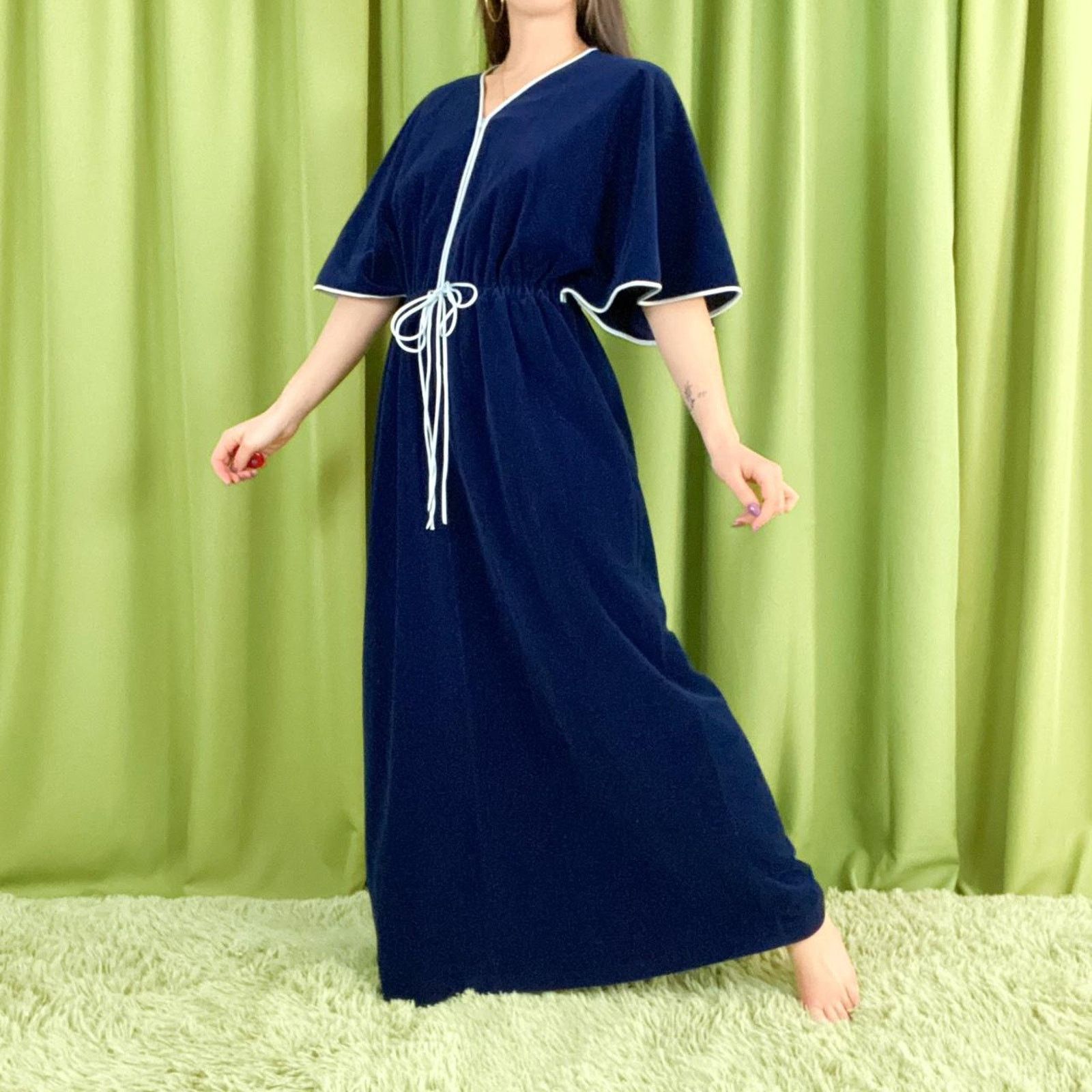 Vintage 70s Vintage Blue Velvet Batwing Sleeve Vanity Fair Robe Size ONE SIZE - 3 Thumbnail