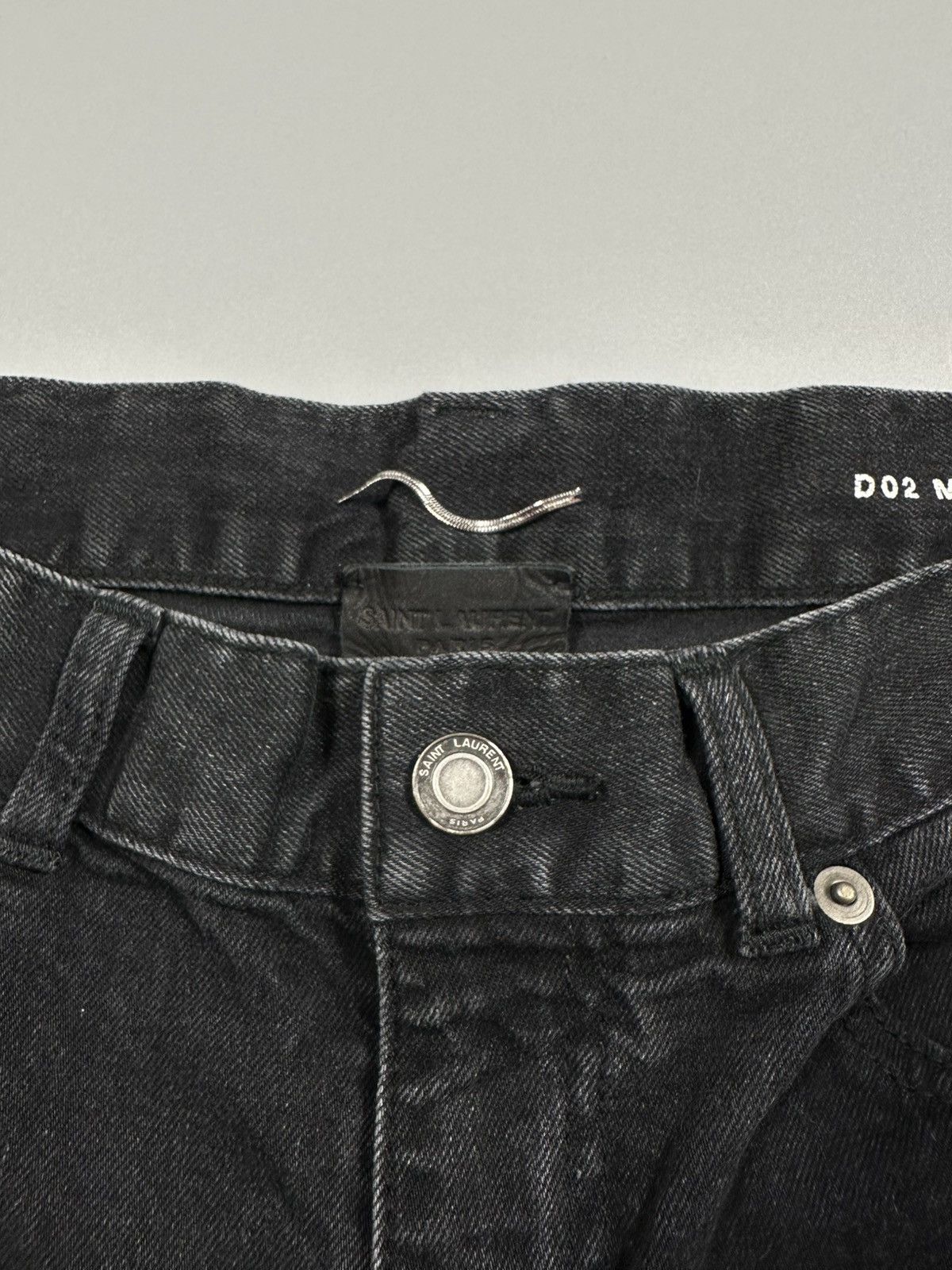 Saint Laurent Paris 2019 Saint Laurent D02 M/SK-LW Distressed Skinny Jeans Size US 31 - 7 Thumbnail
