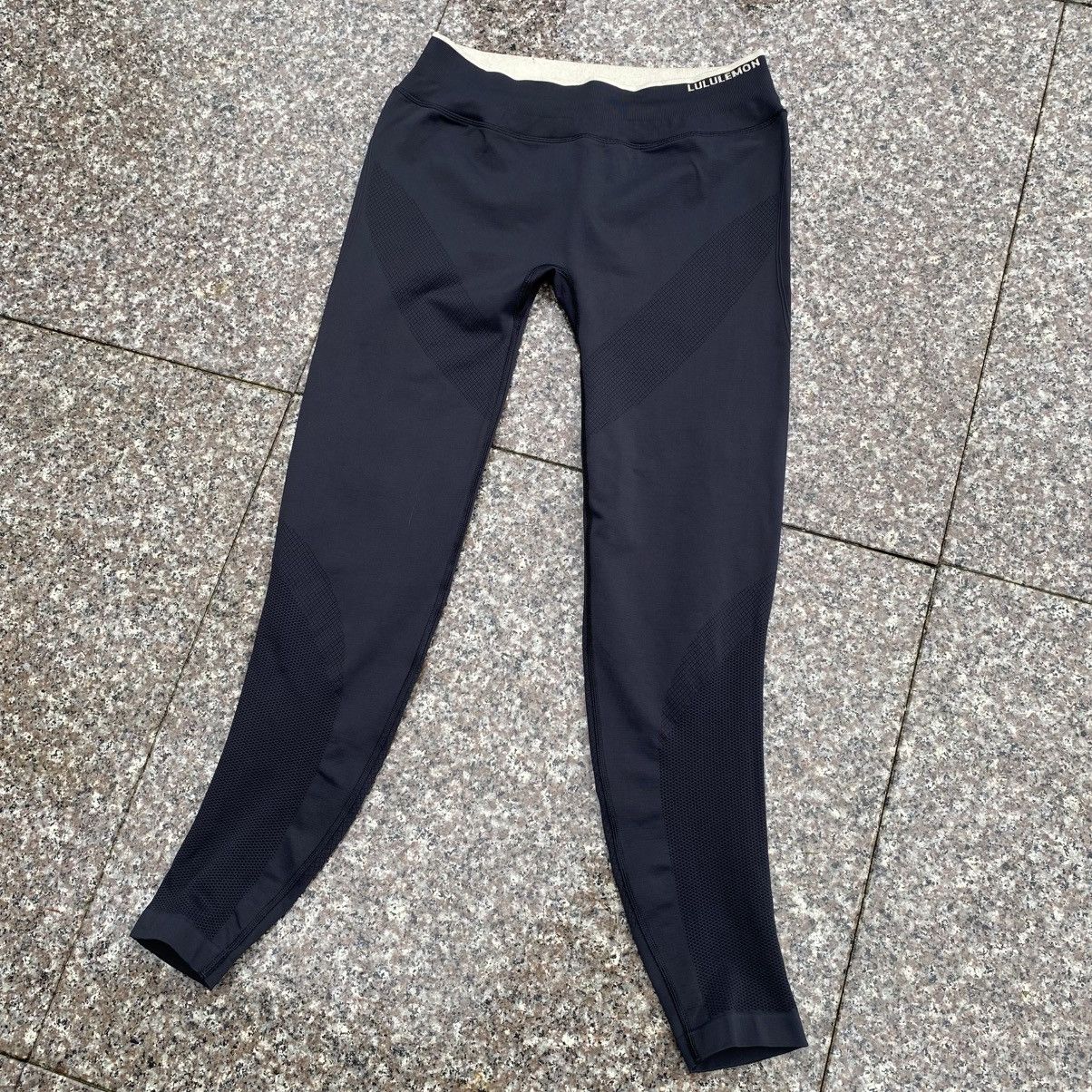 Lululemon Lululemon leggings Size 34" / US 12 / IT 48 - 2 Thumbnail