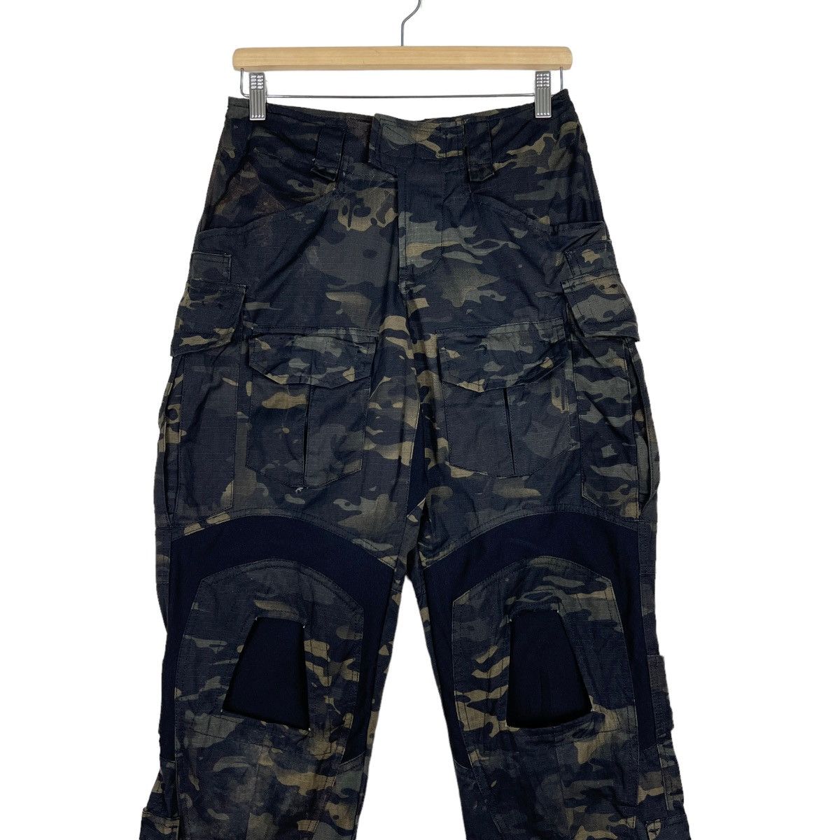 Japanese Brand 🔥 FLASH FORCE CAMO TECHNICAL CARGO PANTS Size US 28 / EU 44 - 4 Thumbnail
