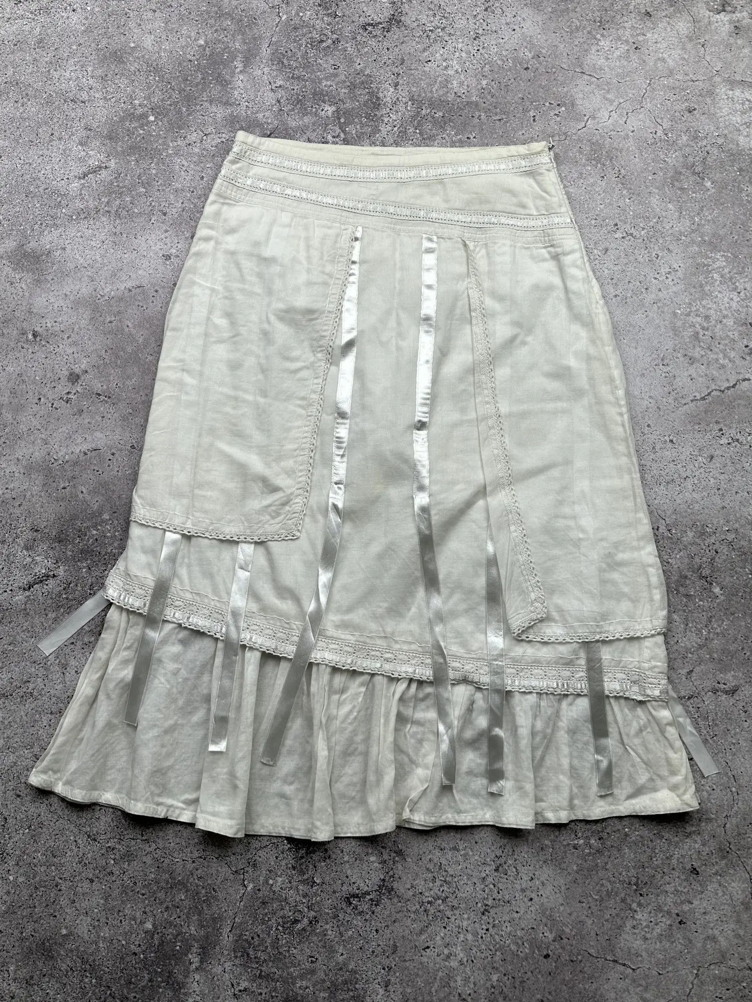 Vintage Bondage Flare Skirt C385