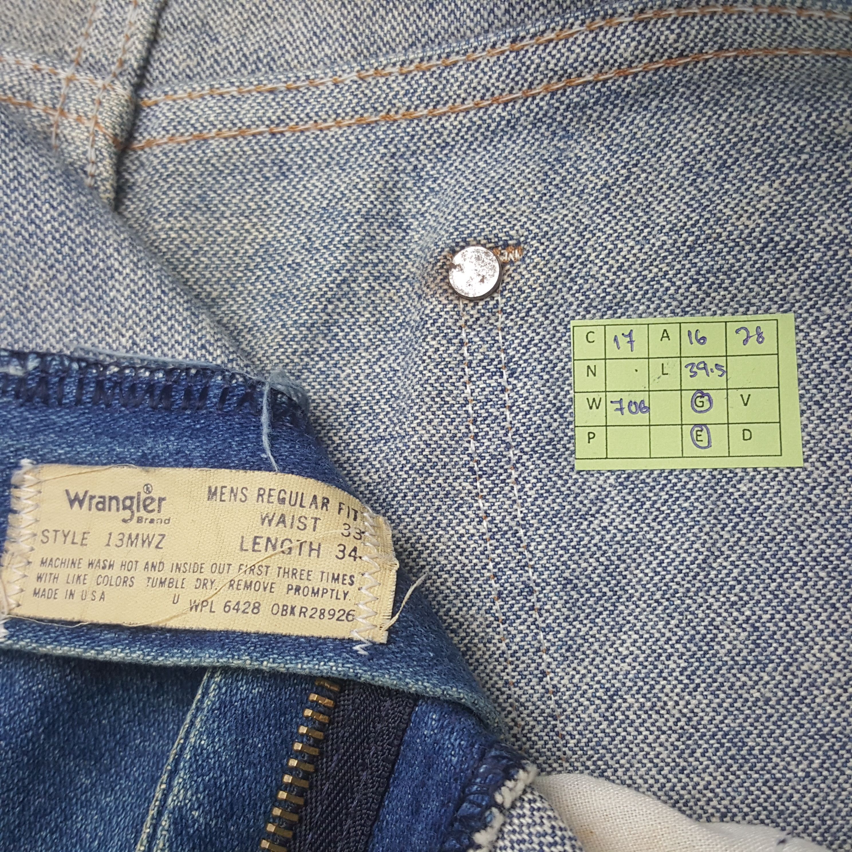 Wrangler Vintage Wrangler American Regular Style Denim Jeans RR17 Size US 32 / EU 48 - 8 Thumbnail