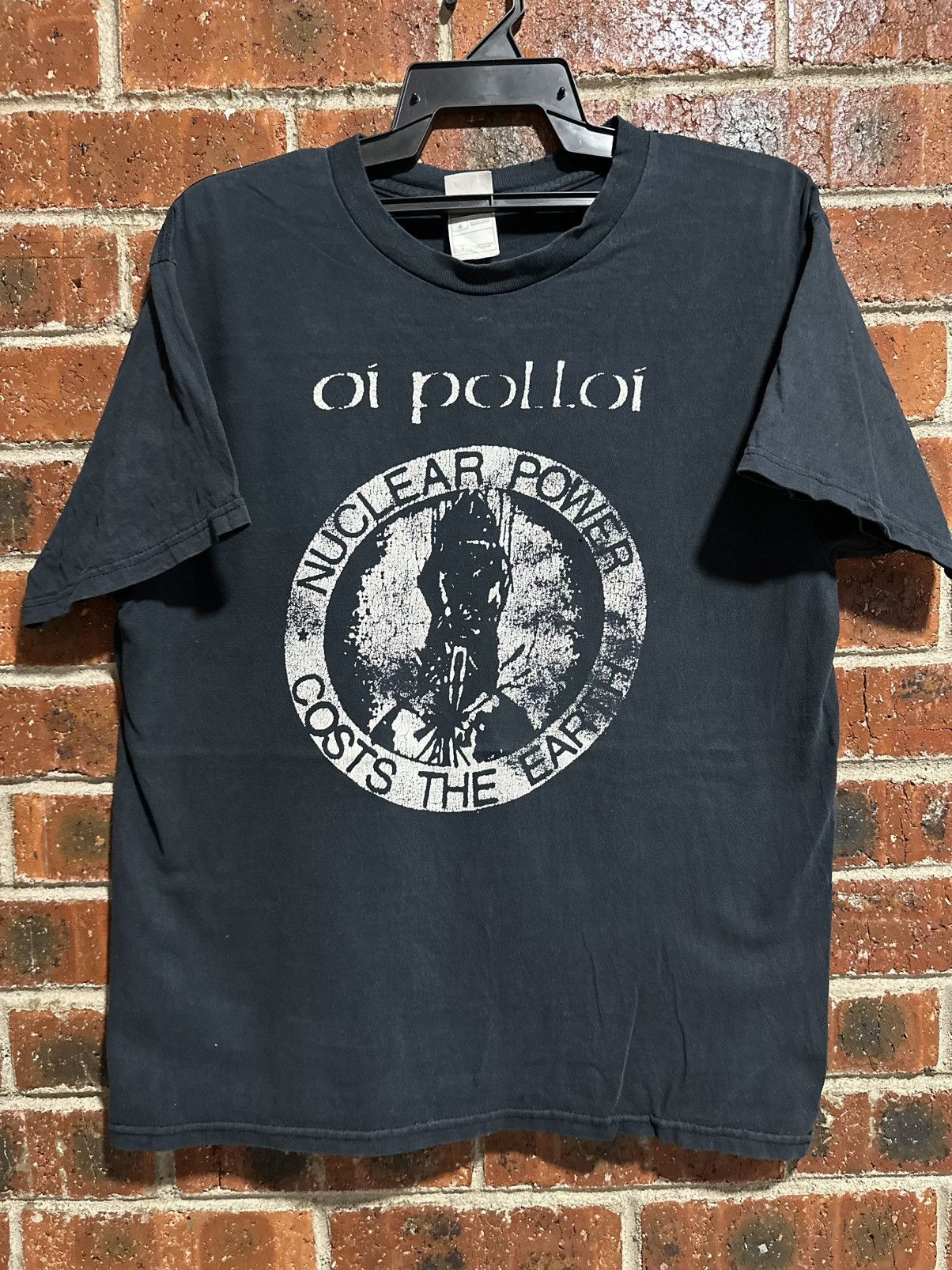 Fruit Of The Loom Vintage Oi Polloi Nuclear Power Costs The Earth Faded Tee Size US L / EU 52-54 / 3 - 2 Thumbnail