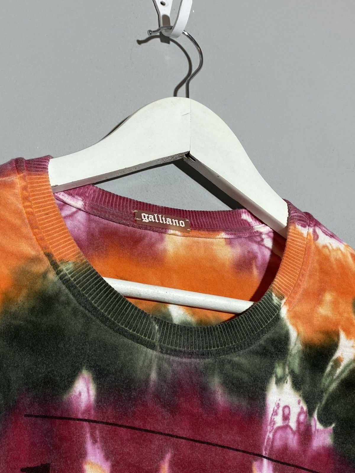 John Galliano John Galliano Newspaper Gazette Tie Dye T-shirt Size US XL / EU 56 / 4 - 9 Thumbnail