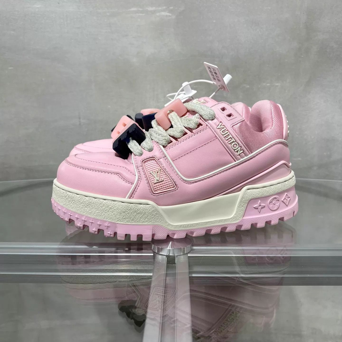 Louis Vuitton LV Trainer Maxi Pink UK1.5/35.5 New Size US 5 / IT 35 - 3 Thumbnail