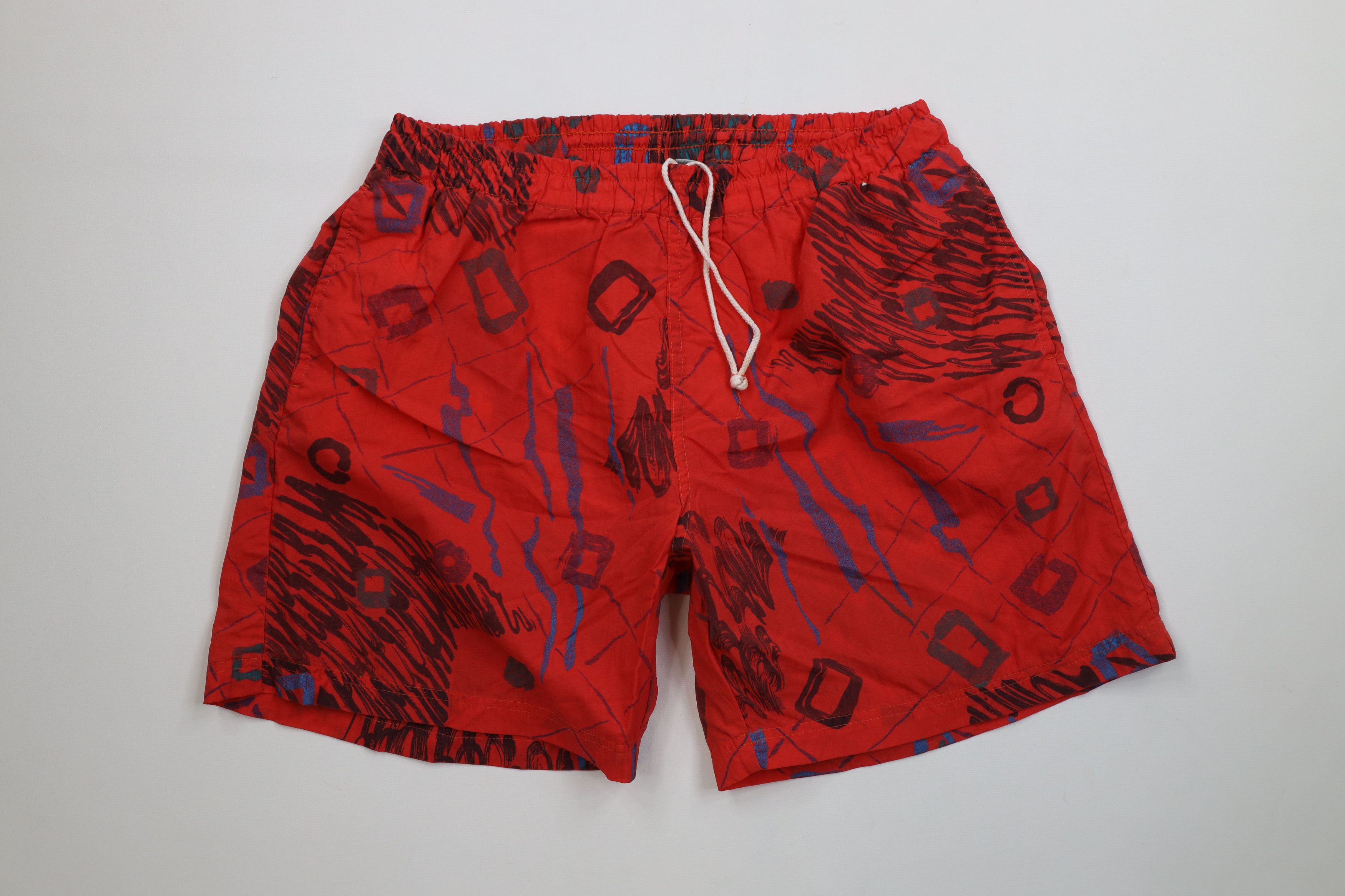 Vintage Vintage 90s Streetwear Lined Surfing Shorts Trunks Red Size US 34 / EU 50 - 1 Thumbnail