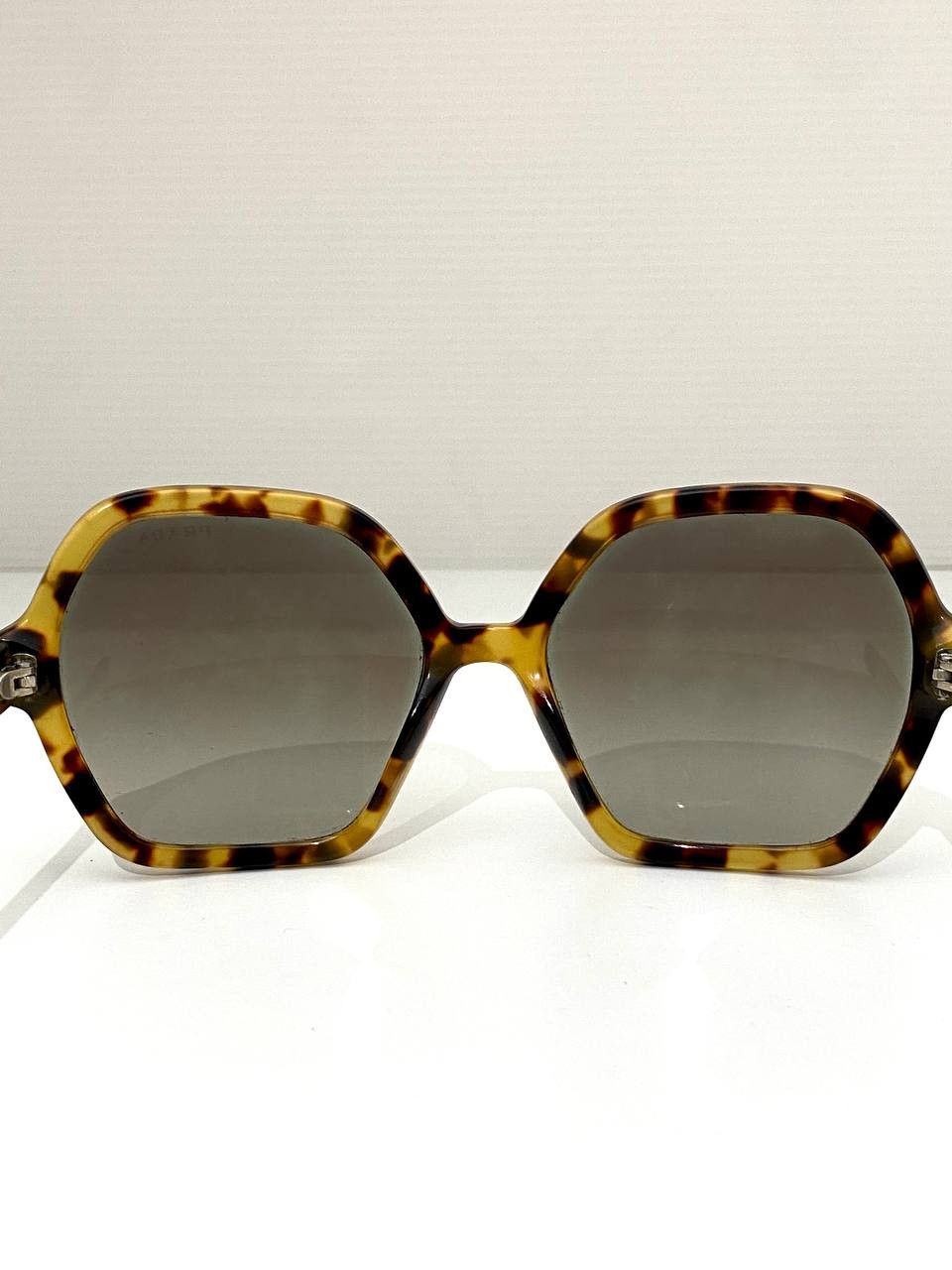 Prada Prada Logo Hexagon Havana Oversize Sunglasses Vintage Y2K Size ONE SIZE - 11 Thumbnail