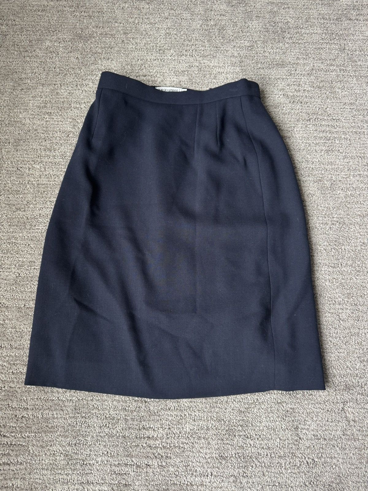 Giorgio Armani Giorgio Armani Navy Skirt Size 27" / US 4 / IT 40 - 2 Thumbnail