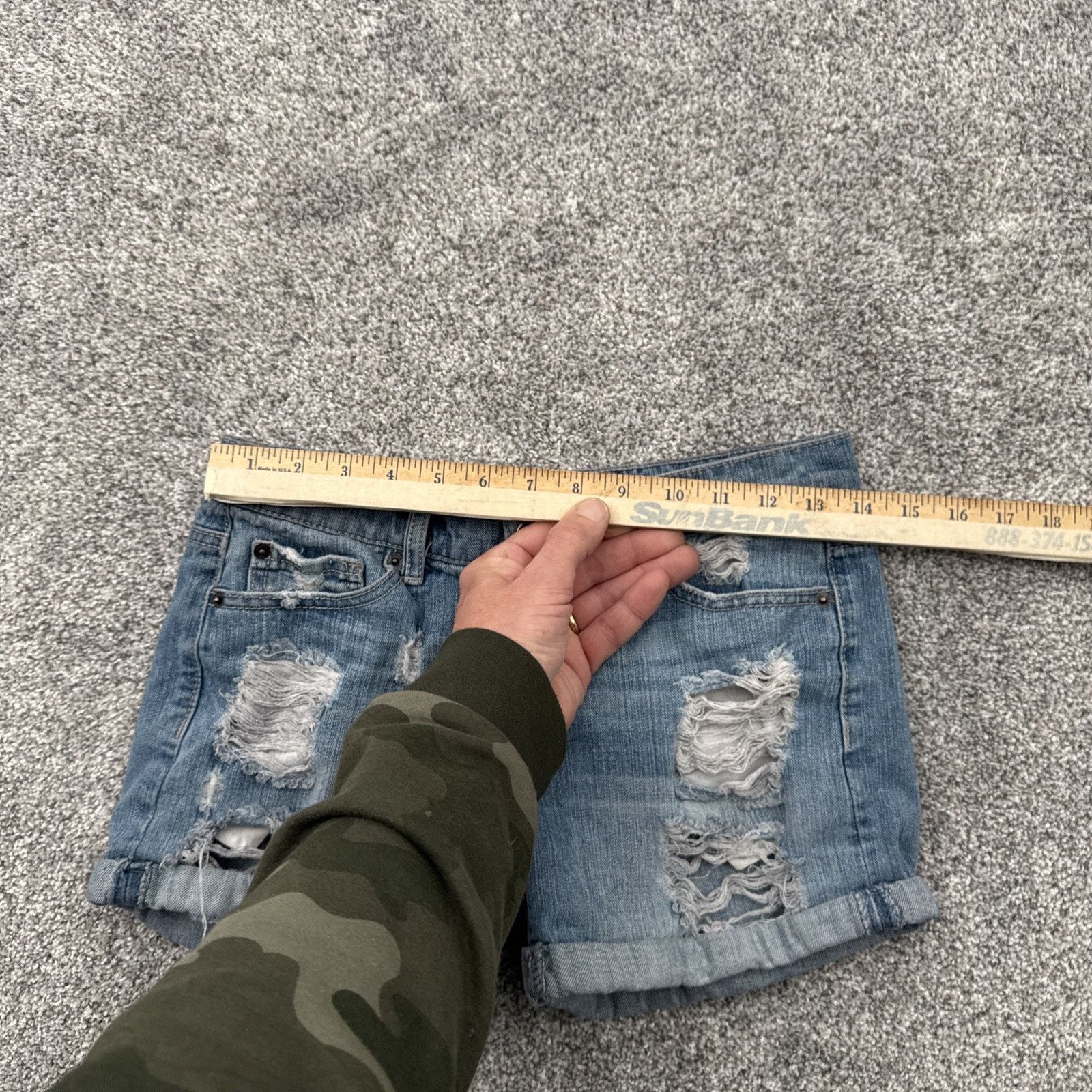 Other Y2K Inspired Short Womens 5 Distressed Ripped Grunge Skater Size 25" / US 0 / IT 36 - 3 Thumbnail