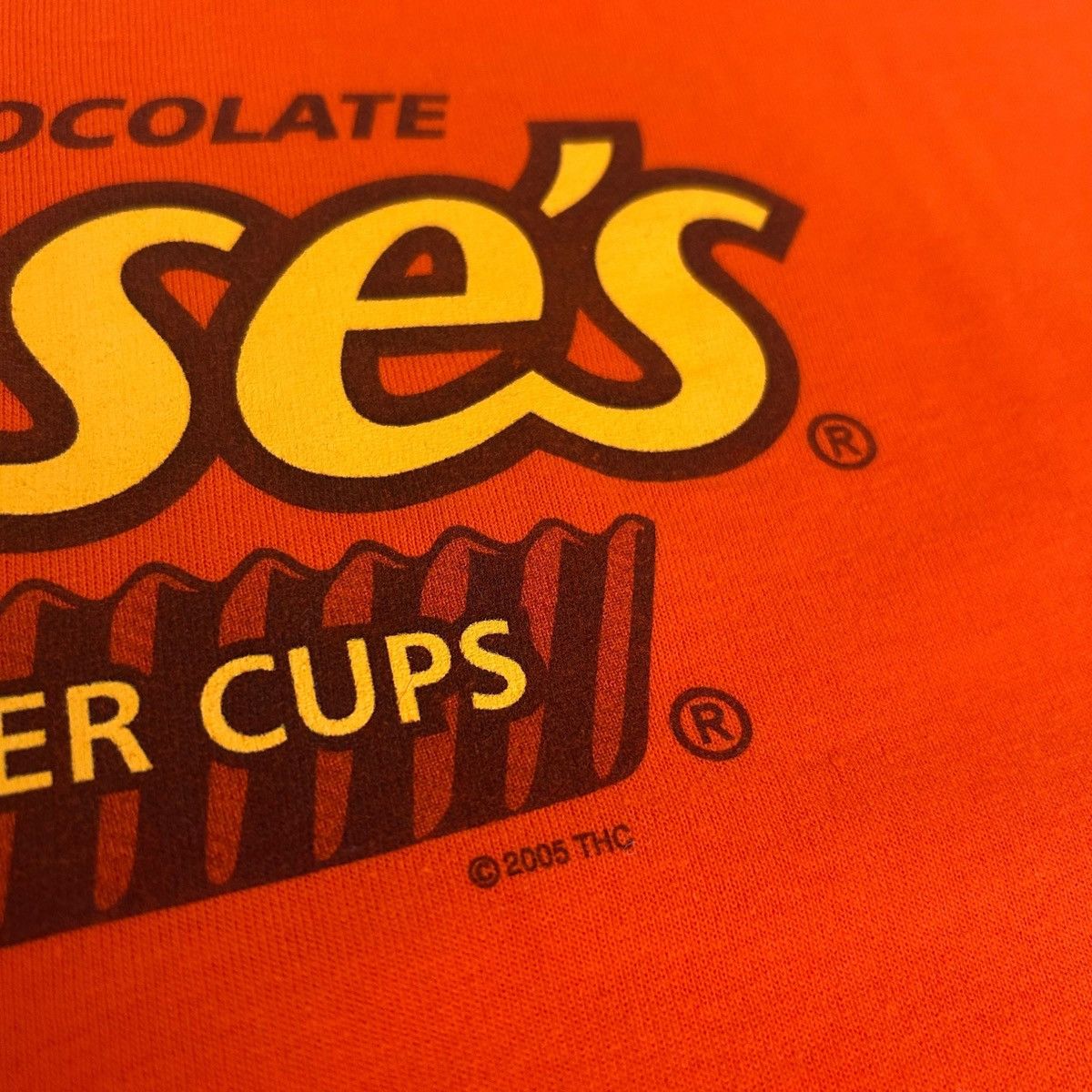 Vintage 2005 Reese’s Peanut Butter Cups Y2K Graphic T Shirt Size US XL / EU 56 / 4 - 4 Thumbnail