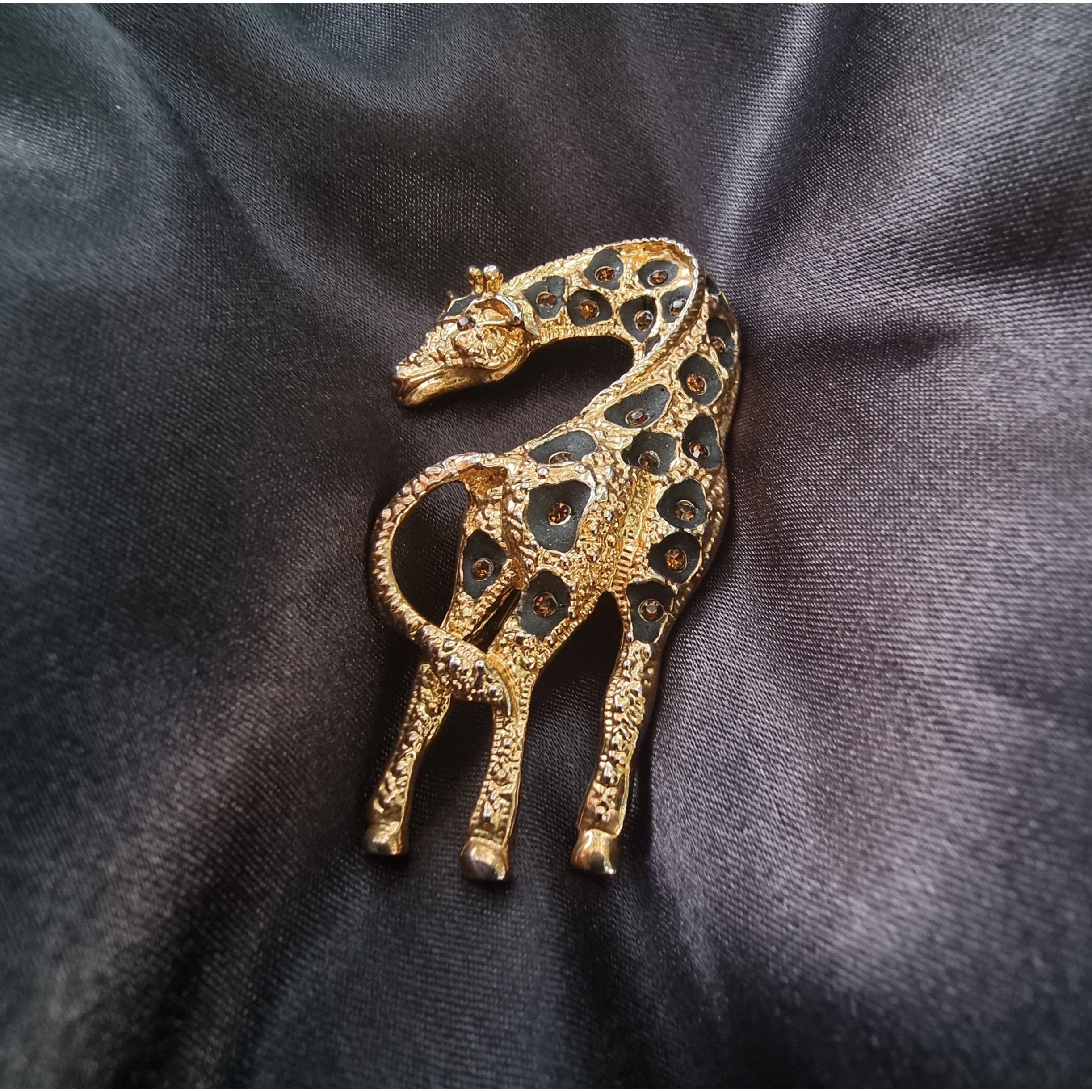 Vintage Vintage Rhinestone Giraffe Looking Brooch Size ONE SIZE - 3 Thumbnail
