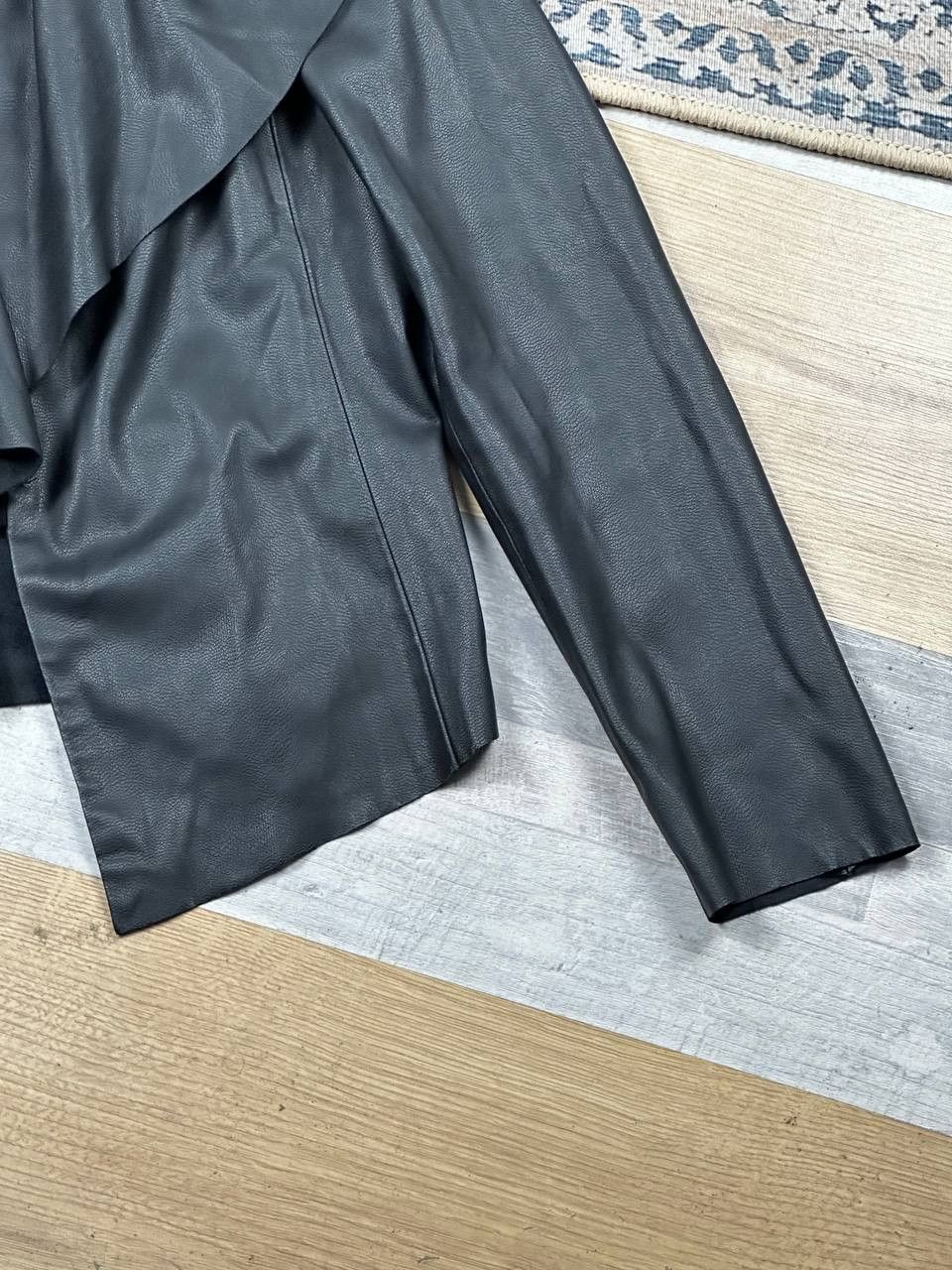 Vintage VINTAGE CROPPED ARCHIVE MOTO BIKER BLAZER LEATHER JACKET Size US S / EU 44-46 / 1 - 6 Thumbnail
