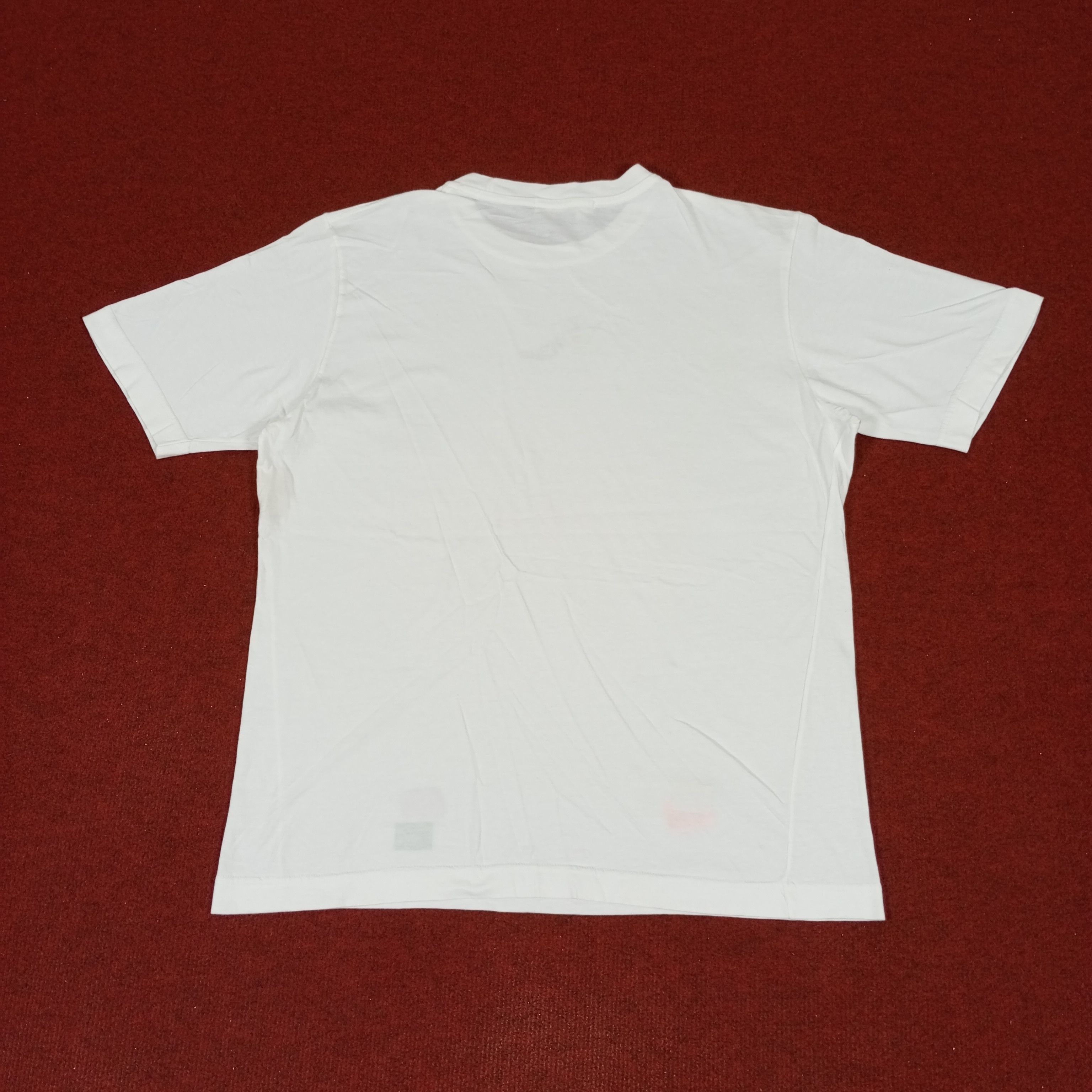Salvatore Ferragamo × Vintage Salvatore Ferragamo Italian Designer Tshirt Nice Design Size US L / EU 52-54 / 3 - 3 Thumbnail