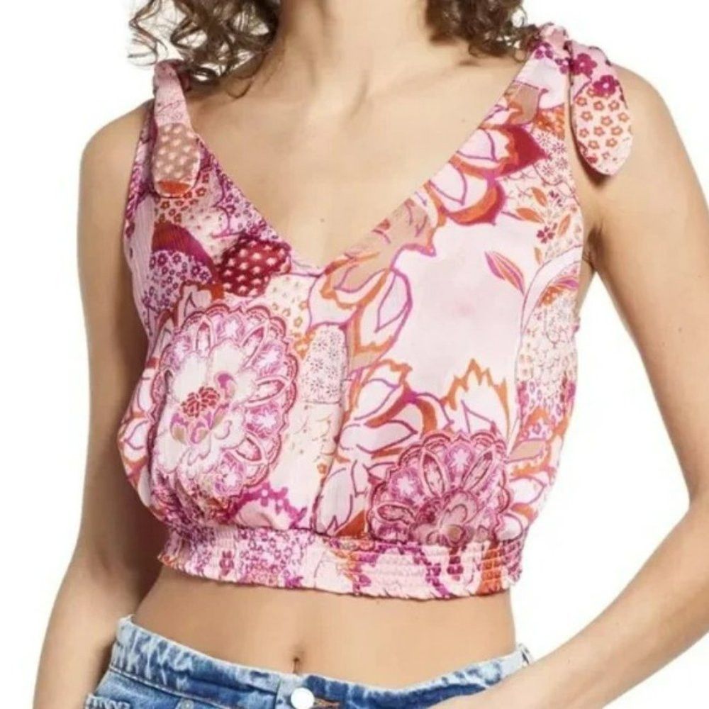 Free People NWT New Free People Weekend in Montauk Smocked Crop Tie Str Size XL / US 12-14 / IT 48-50 - 1 Thumbnail