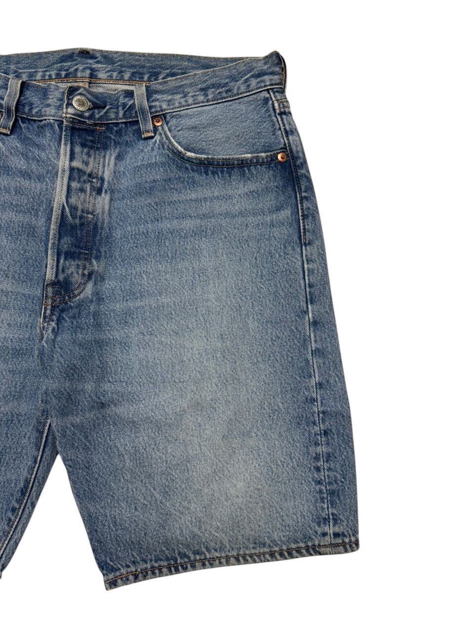 Levi's VINTAGE 2000s Y2K LEVI’S 501 STONED WASH SHORT Size US 32 / EU 48 - 6 Thumbnail