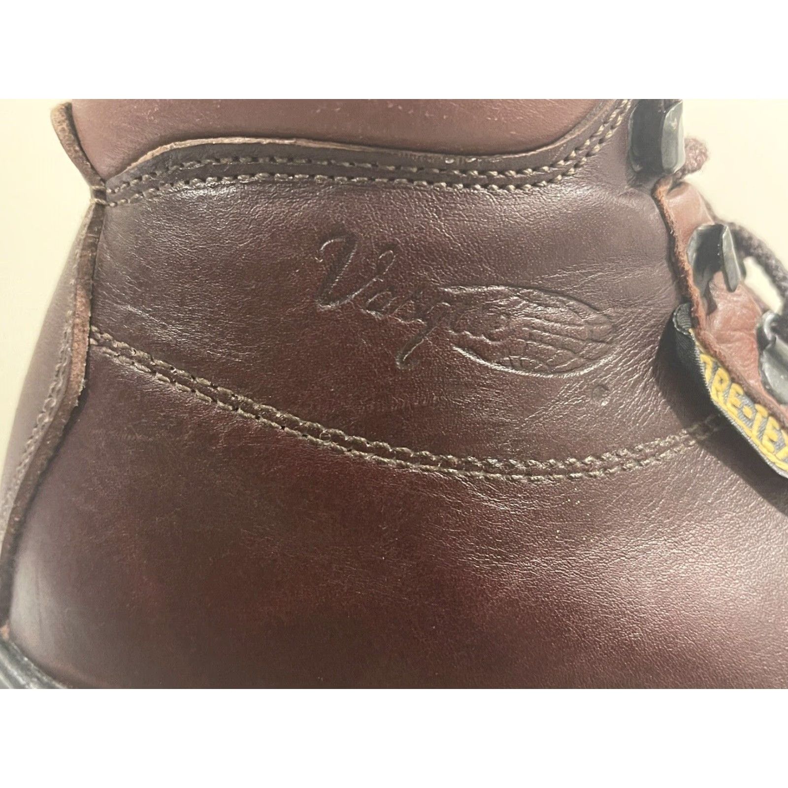 Vasque Vasque Skywalk Sundowner Boots Sz 6M Dark Red Gore-Tex Leather Hiking Trail Men Boots Size US 6 / EU 39 - 3 Thumbnail