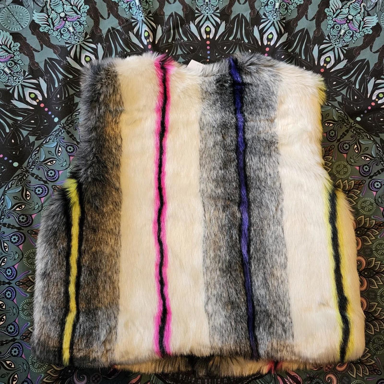 Spyder Spyder Kid's Faux Fur Cropped Vest Size US XL / EU 56 / 4 - 6 Thumbnail