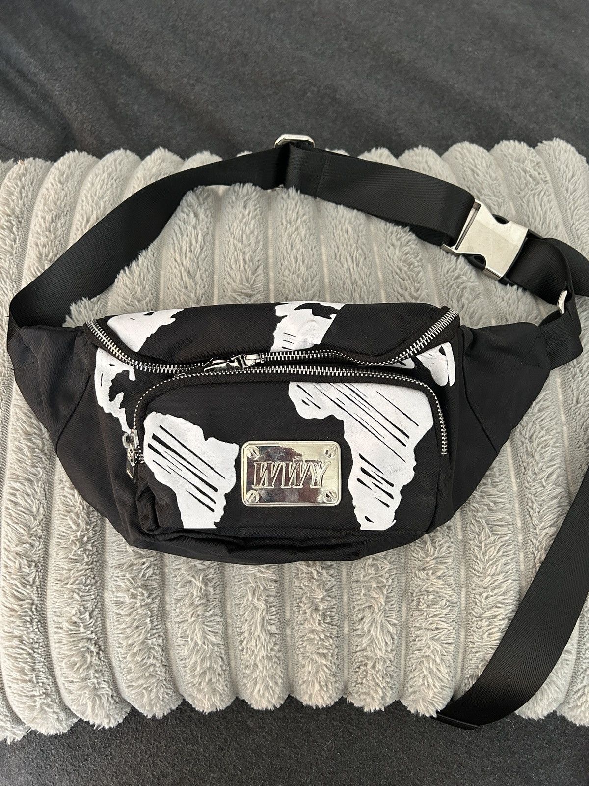 Worldwide Youth World Wide Youth Cross Body Bag Size ONE SIZE - 9 Thumbnail