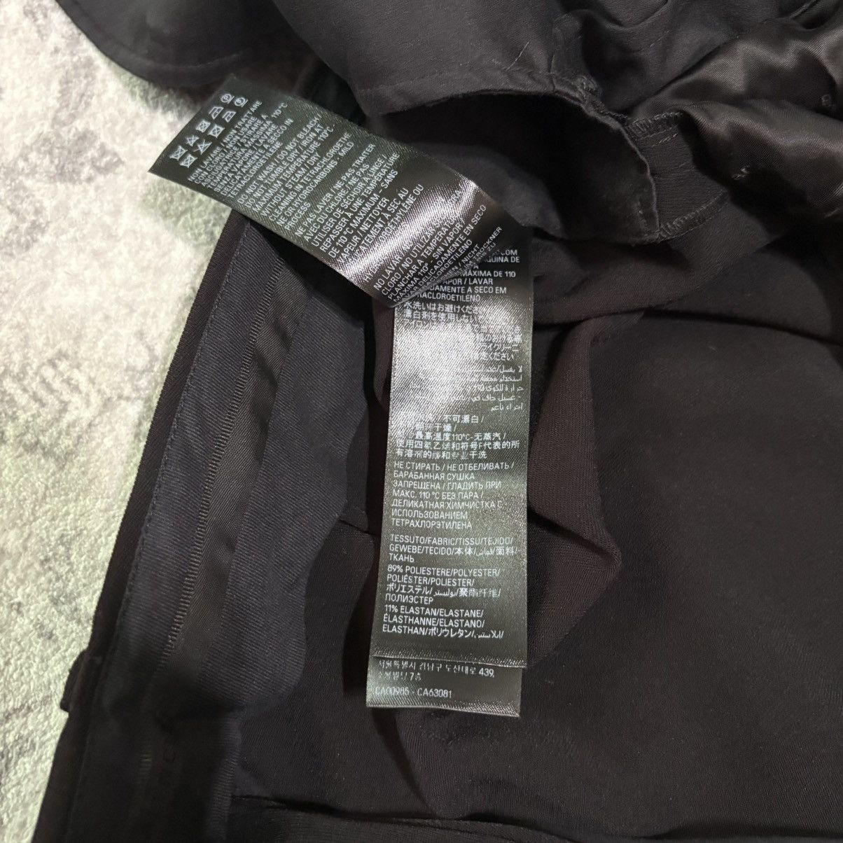 Balenciaga Balenciaga 2023 Pleated Trousers BNWT Black | Size M Size US 33 - 12 Thumbnail