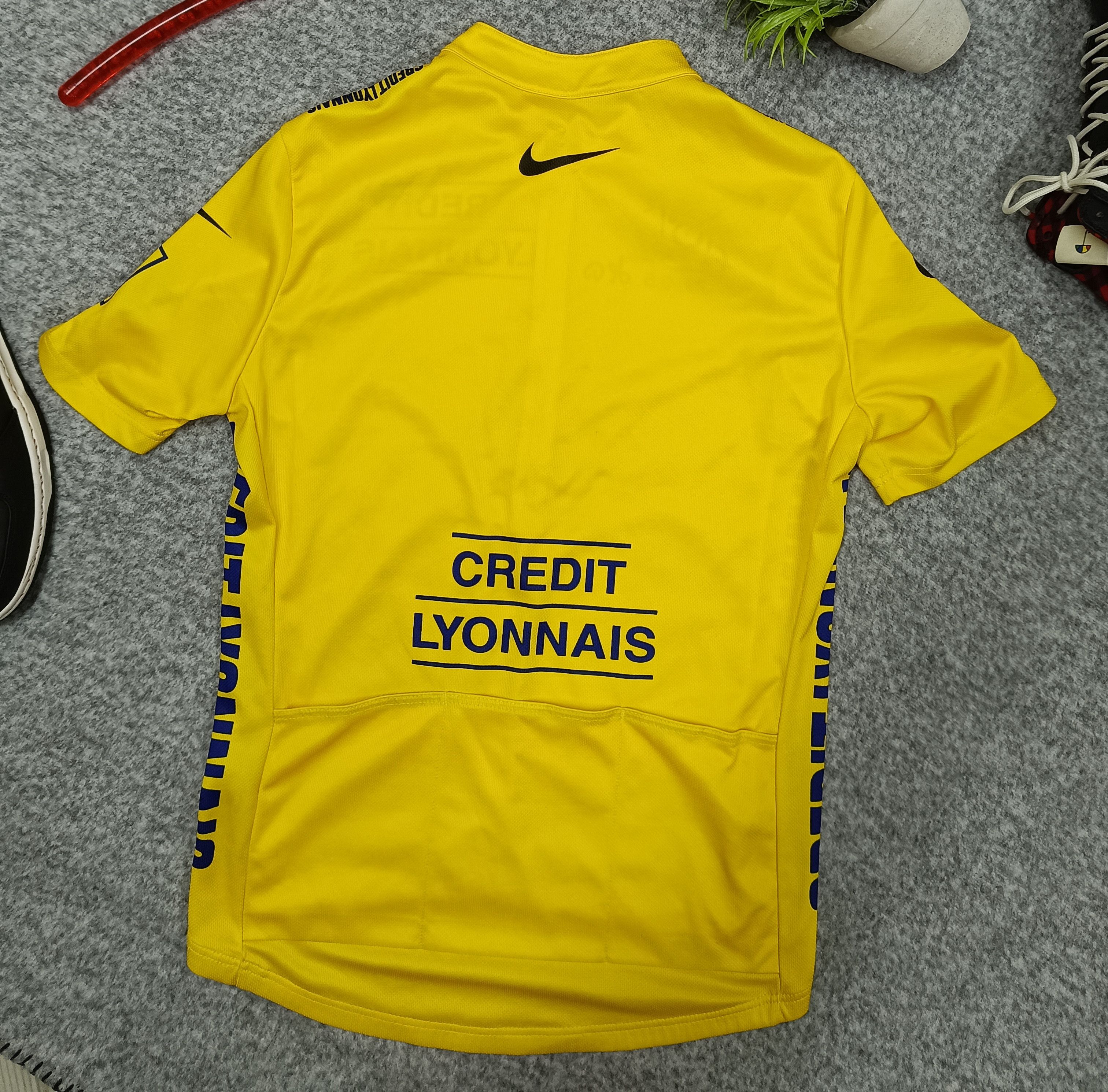 Nike Tour De France 2005 CyclingLyonnais size M Nike Size US M / EU 48-50 / 2 - 10 Thumbnail