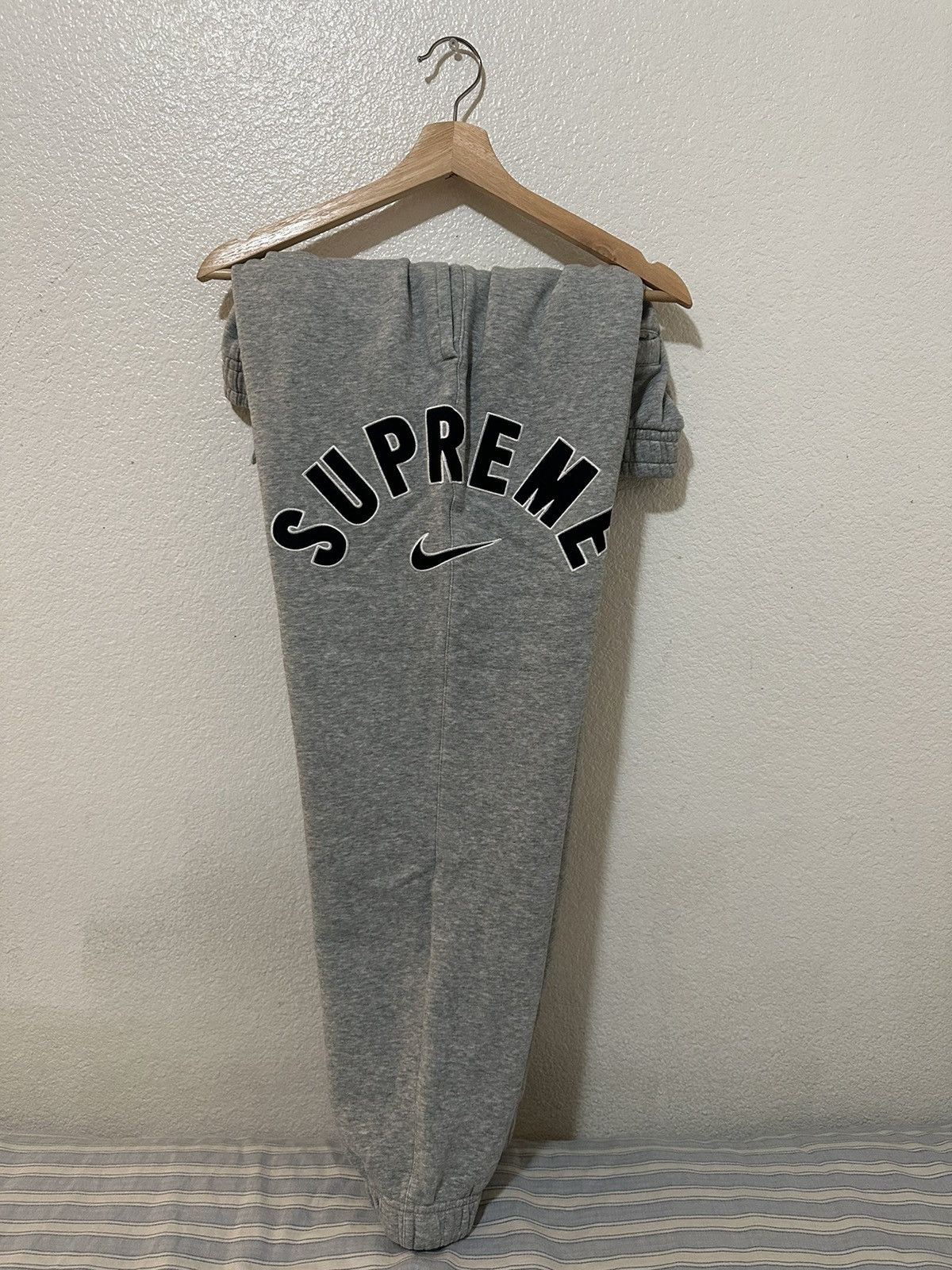 Supreme Supreme Nike Arc Sweatpant Heather Grey | Grailed