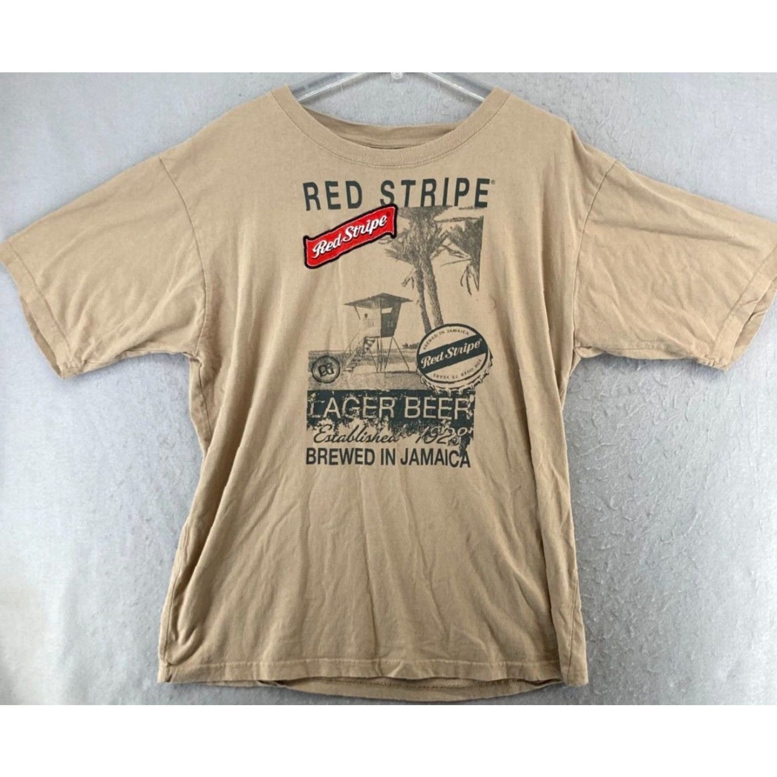 Vintage Red Stripe Shirt Beige 2XL Mens Striped Crew Neck Short Sleeve T-Shirt Coffee Jamaica Beer Theme Vintage No Size US XXL / EU 58 / 5 - 2 Thumbnail