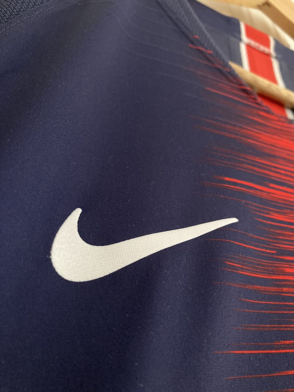 Nike Nike Cavani Paris Saint-Germain PSG Jersey Shirt Large L Size US L / EU 52-54 / 3 - 9 Thumbnail