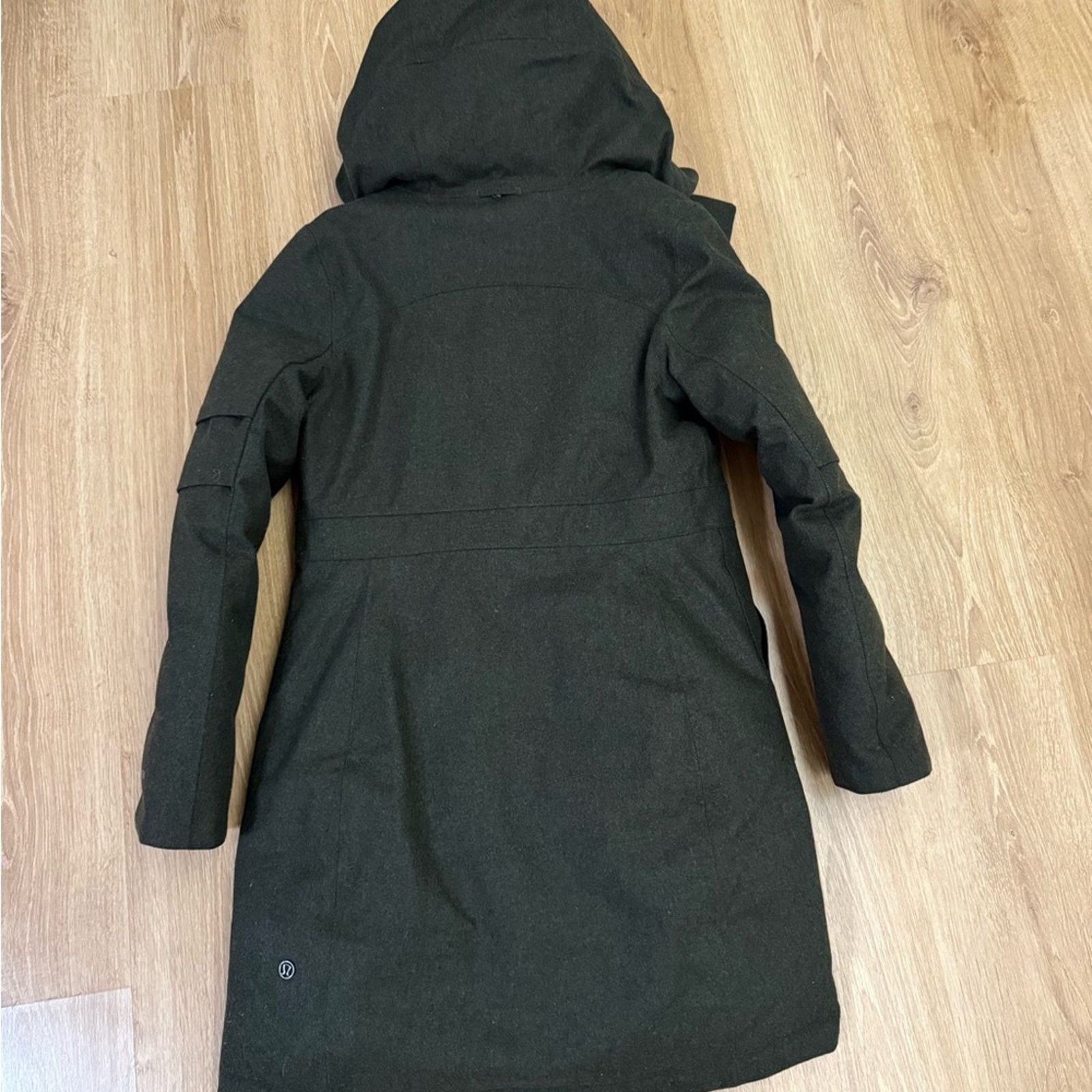 Lululemon Lululemon Snow Warrior Women's Olive Hooded Parka Size S / US 4 / IT 40 - 2 Thumbnail
