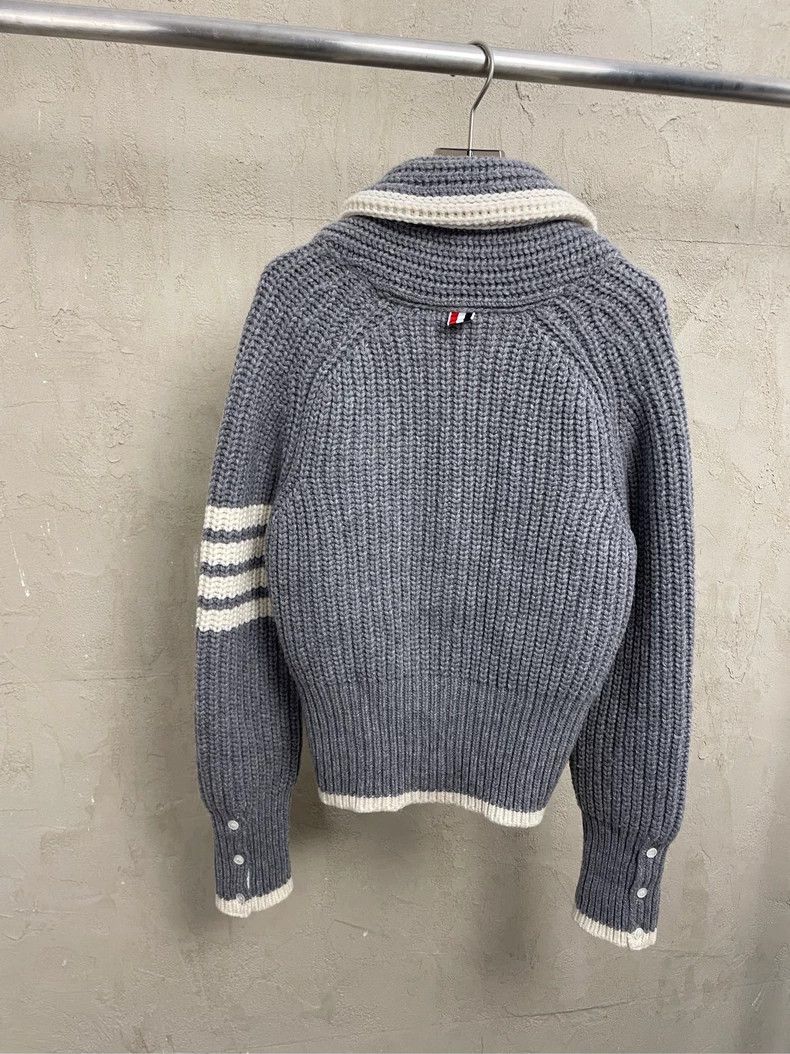 Thom Browne Thom browne Gray four-stripe thick wool lapel cardigan jack Size M / US 6-8 / IT 42-44 - 2 Thumbnail