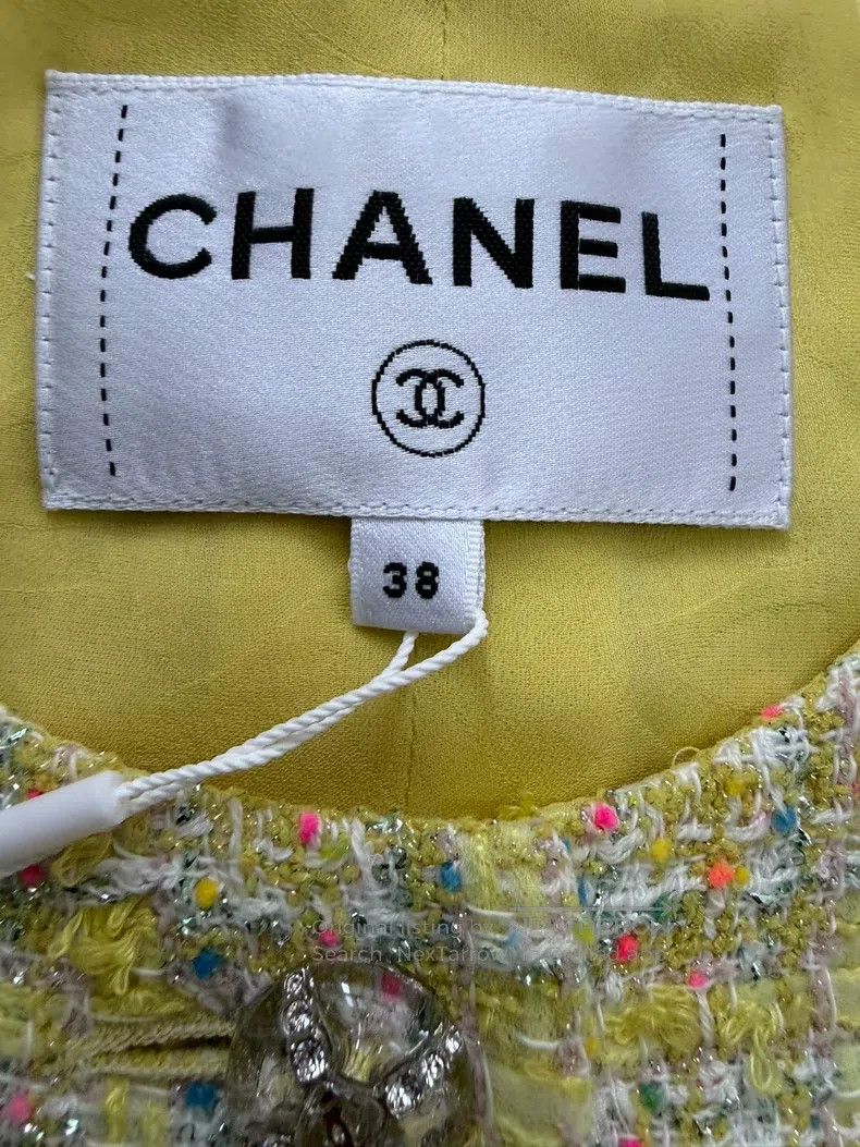 Chanel Chanel Yellow mixed-colour glazed button knitted coat Size XS / US 0-2 / IT 36-38 - 5 Thumbnail