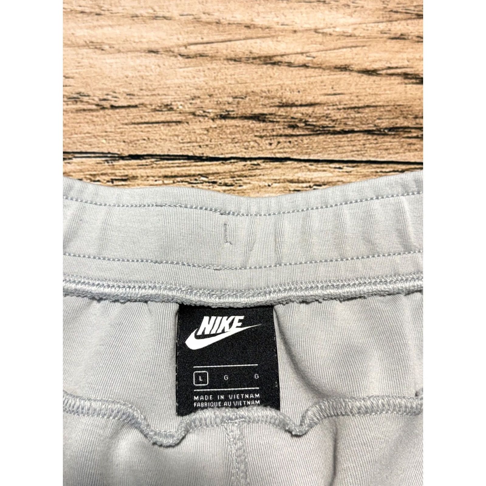 Nike Nike Tech Fleece Joggers Mens L Gray Slim Tapered Sweatpants 805162-077 Size US 33 - 5 Thumbnail