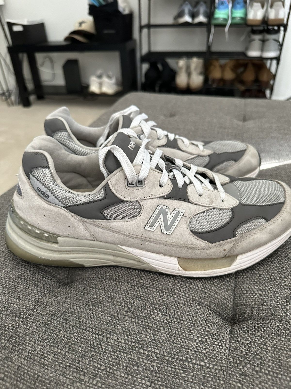 New Balance × Vintage New Balance 992 M992GR Grey Suede Running Shoe Size US 10 / EU 43 - 4 Thumbnail