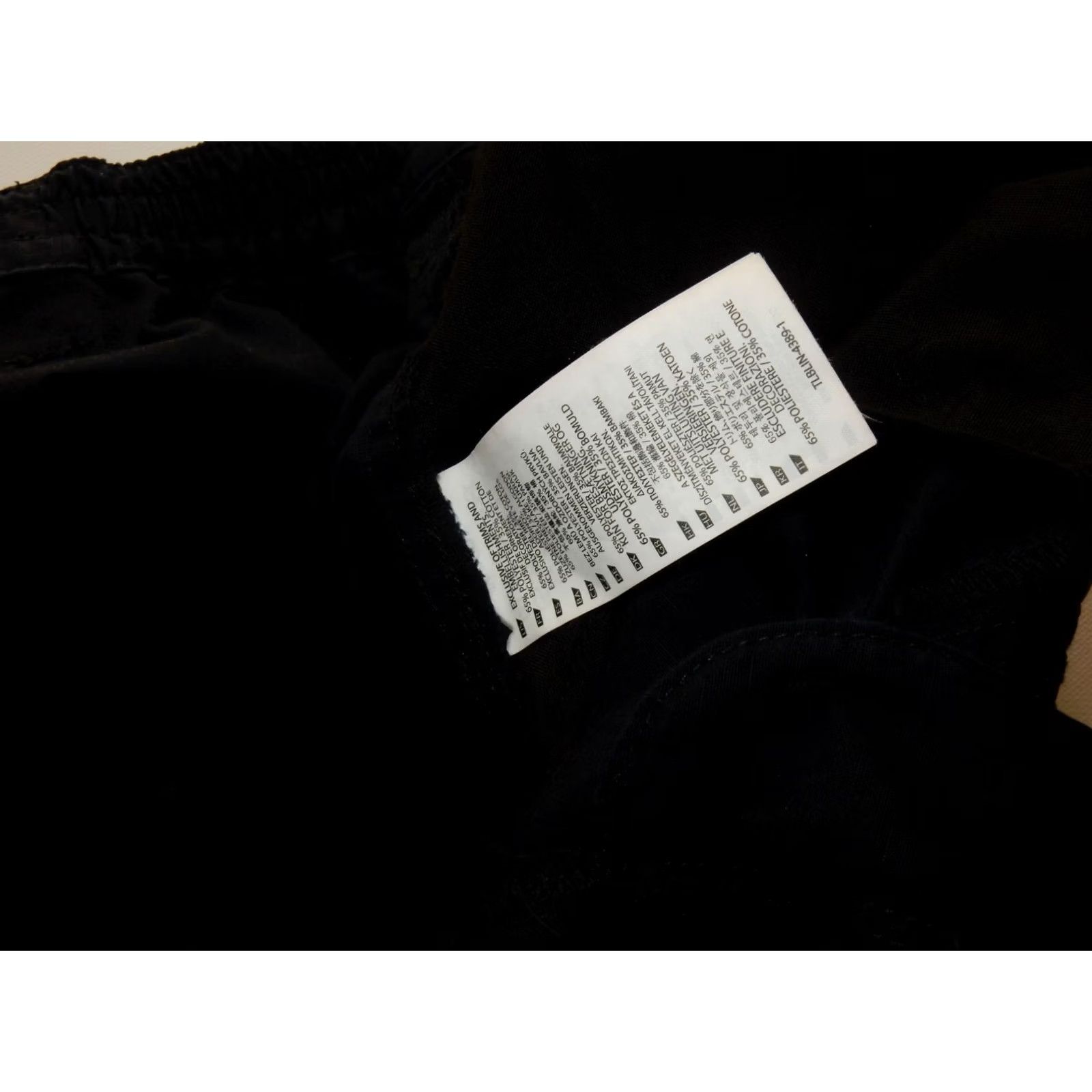 Vintage 5.11 Tactical Cargo Shorts Men 38 Black Size 38 Cargo Men Shorts Adult Regular Waist 37 Inseam 9 Inseam Mint Condition Size US 38 / EU 54 - 5 Thumbnail