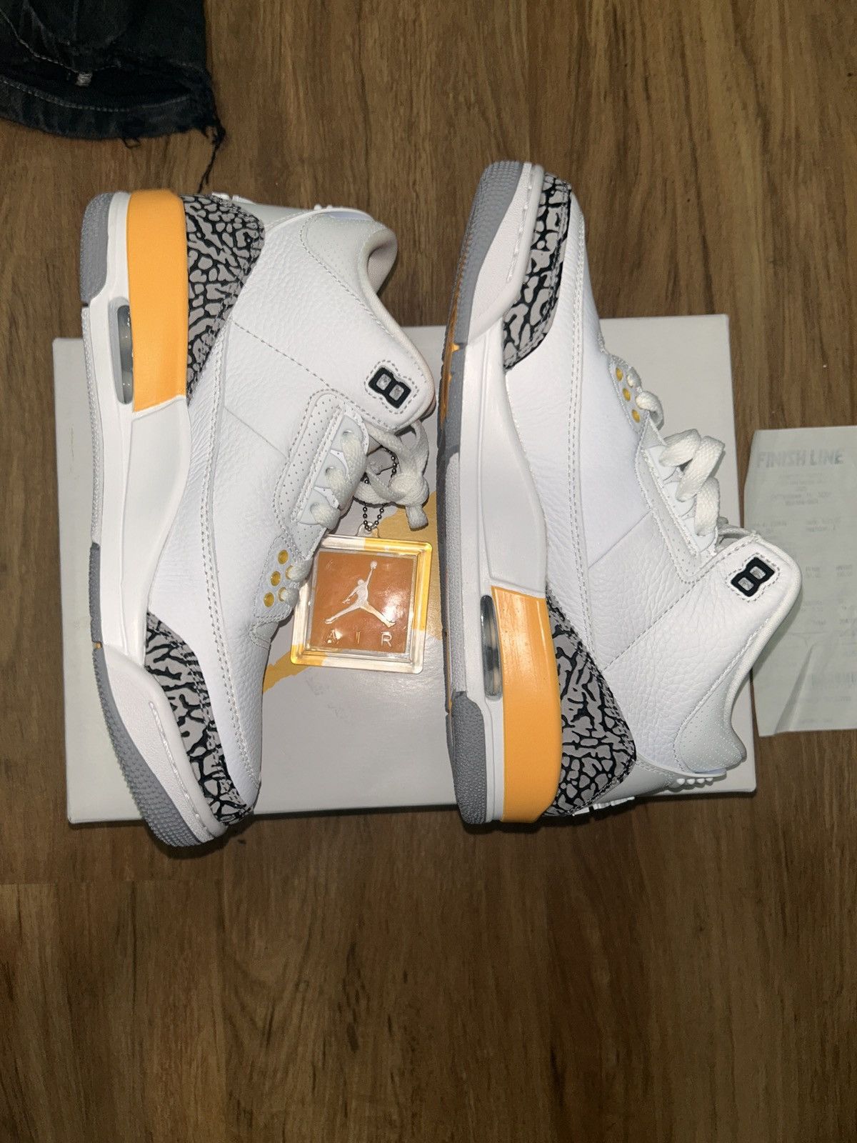 Jordan Brand Jordan 3 Laser orange womens size 8 or size 6.5mens Size US 8 / IT 38 - 2 Thumbnail
