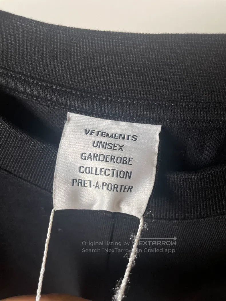 Vetements Vetements Branded Printed T-Shirt XS Size Black Size US XS / EU 42 / 0 - 3 Thumbnail