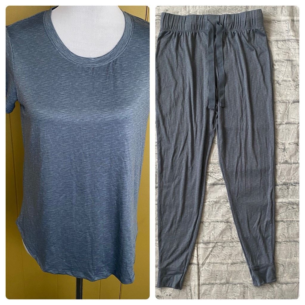 Other Roudelain Women S short sleeve/jogger pants pajama set blue Size ONE SIZE - 1 Thumbnail