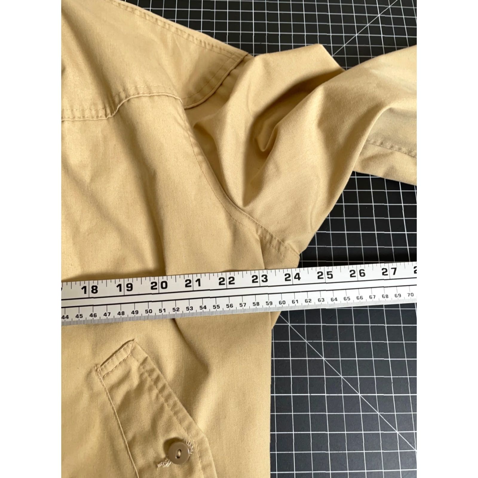 Catalina Vintage Catalina La Paz Bomber Jacket Adult 44 Beige Zip Up Lightweight Retro Short Beaded? No. Size US S / EU 44-46 / 1 - 5 Thumbnail